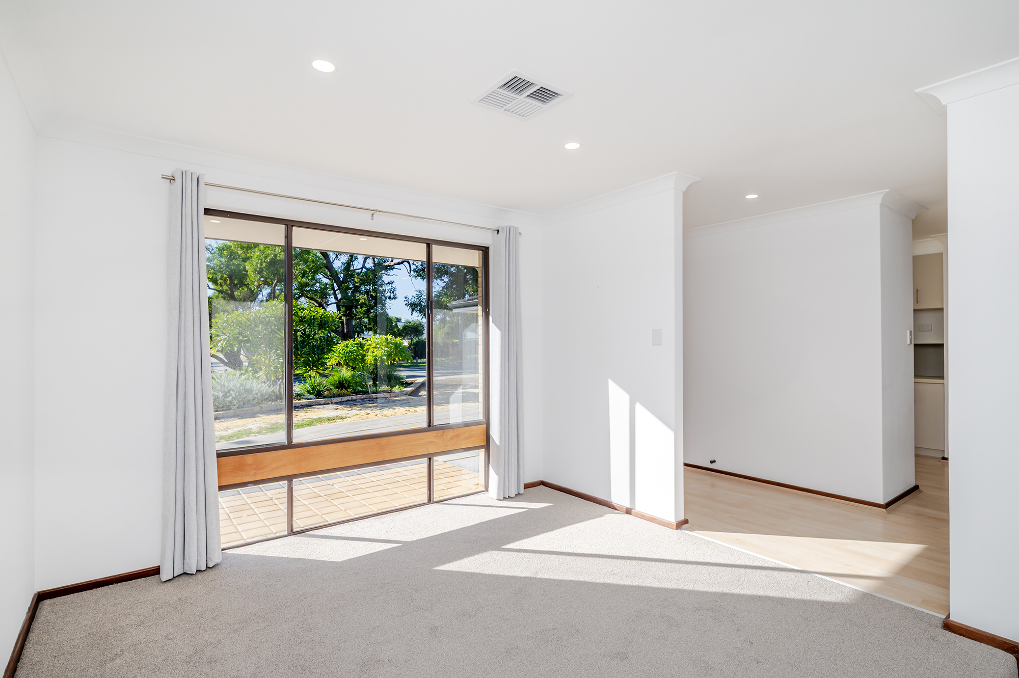 16 Mamo Place, GREENWOOD WA 6024, Greenwood - Thumbnail 3