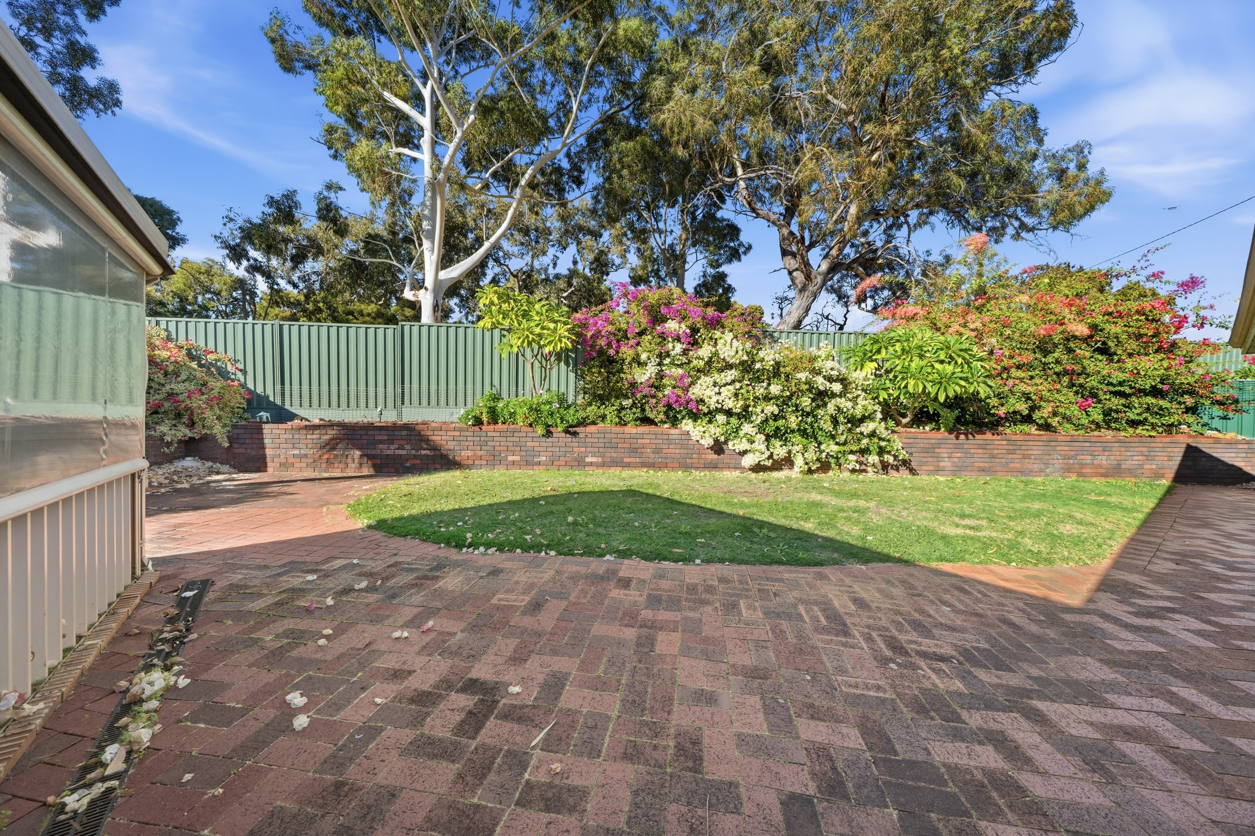 Parkside Living With Endless Potential, 4B Wandina Place, DUNCRAIG WA 6023, Duncraig - Thumbnail 4