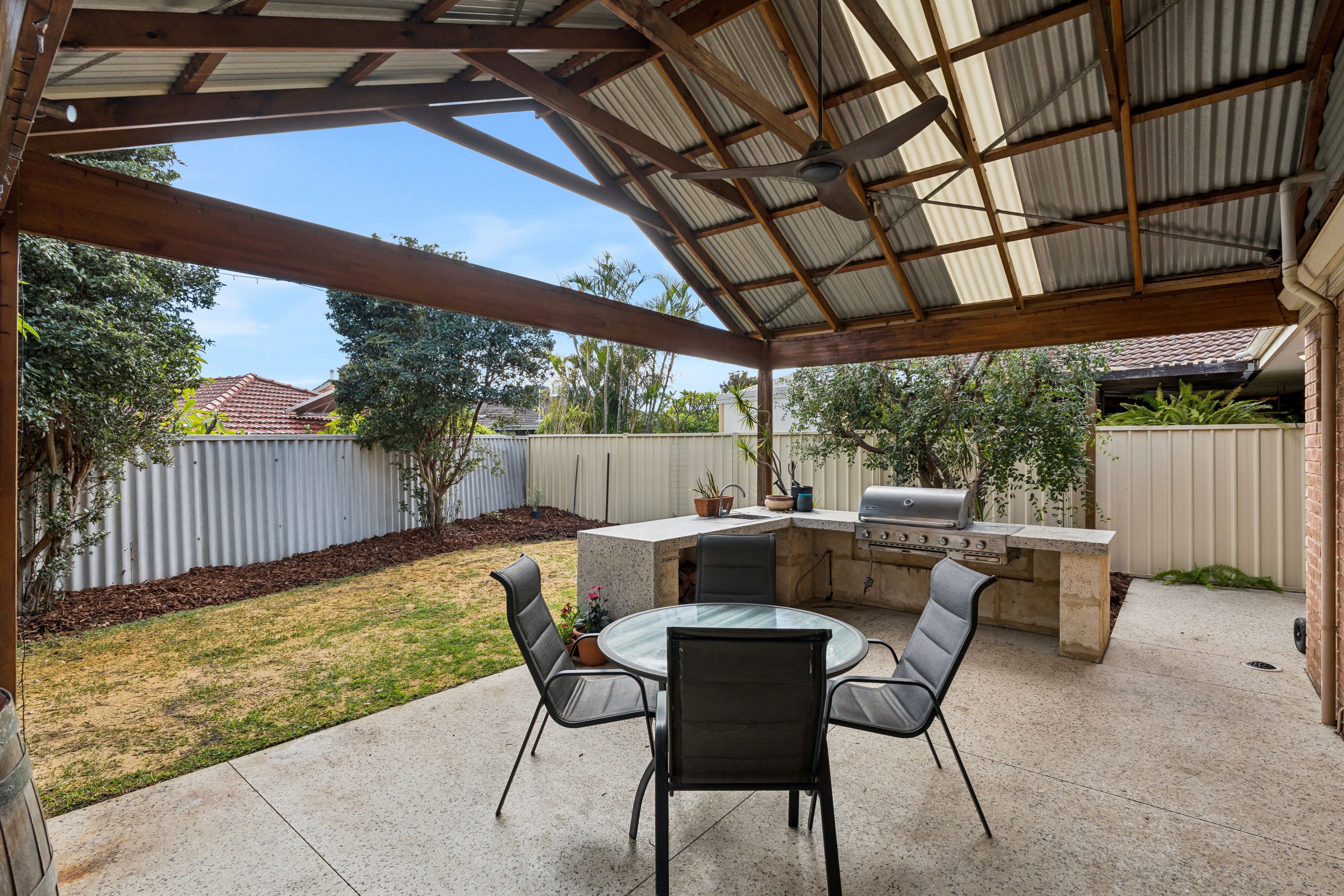 A brilliant entry into Duncraig, 5A Burtonia Close, DUNCRAIG WA 6023, Duncraig - Thumbnail 5