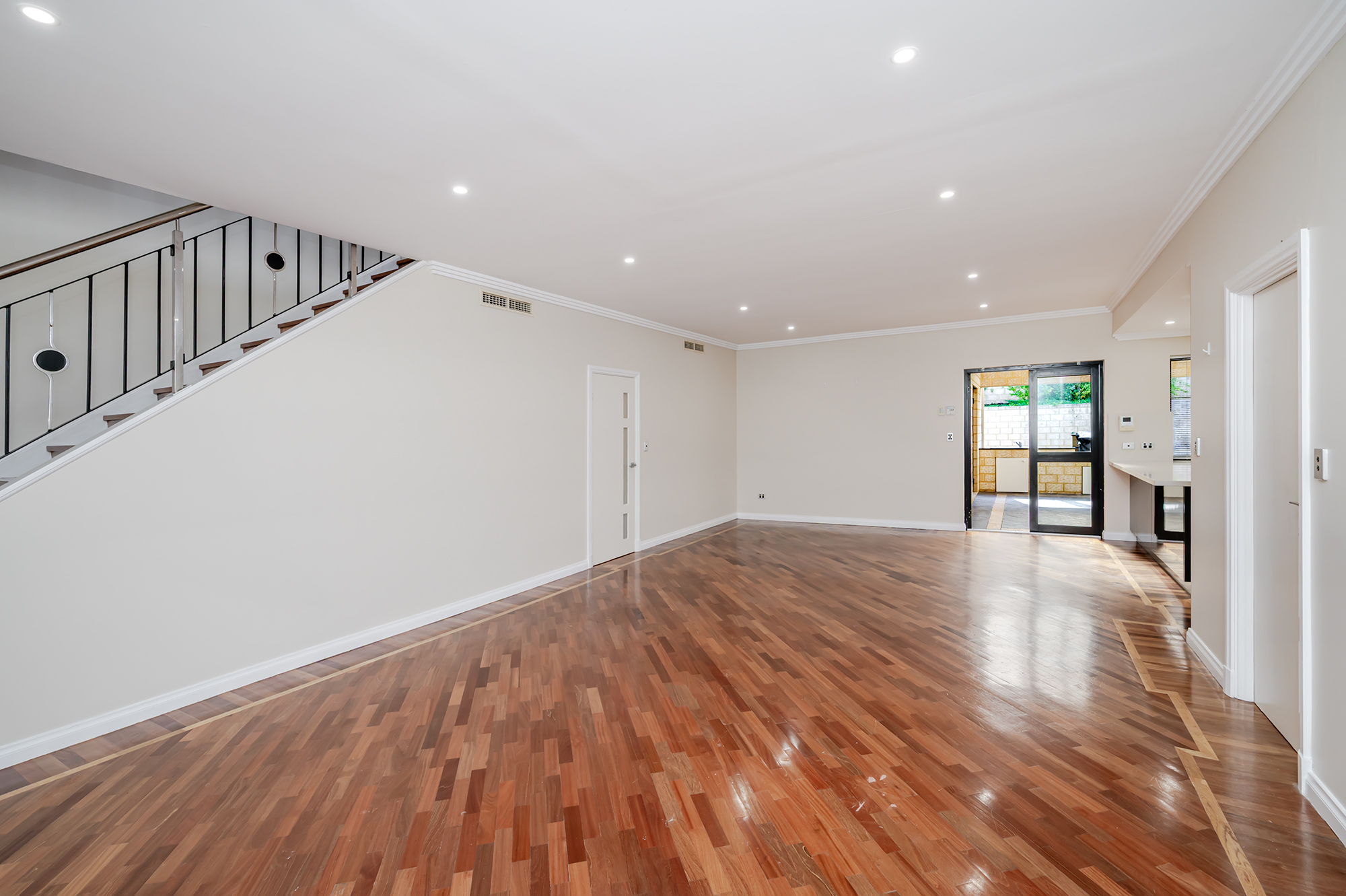37 Cook Ave, HILLARYS WA 6025, Hillarys - Thumbnail 8
