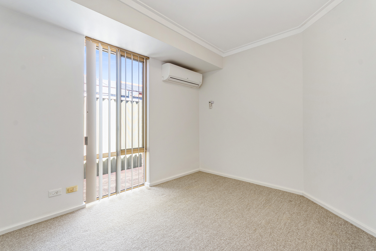 2 Solus Cove, WOODVALE WA 6026, Woodvale - Thumbnail 4