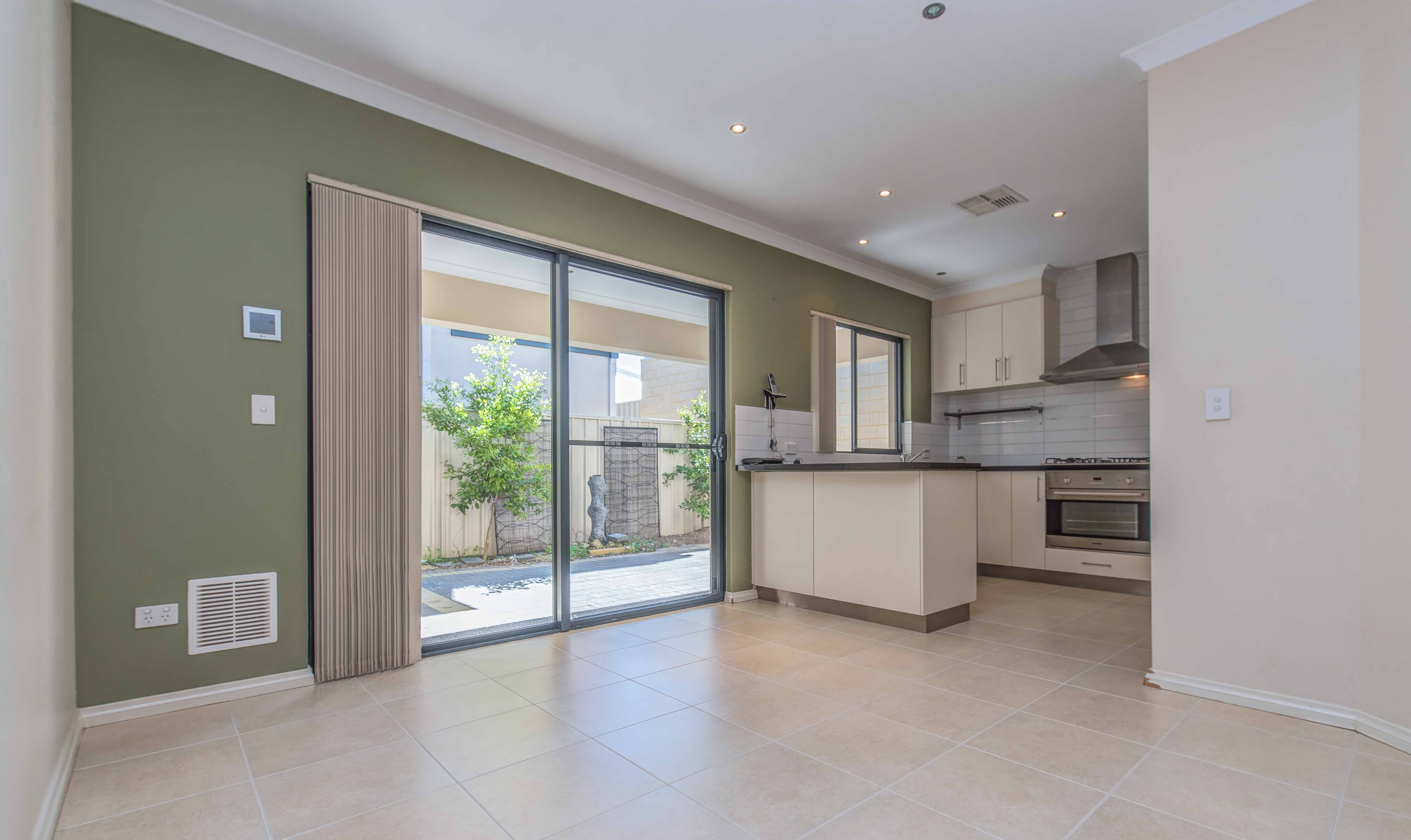 7 Dana Way, MADELEY WA 6065, Madeley - Thumbnail 5