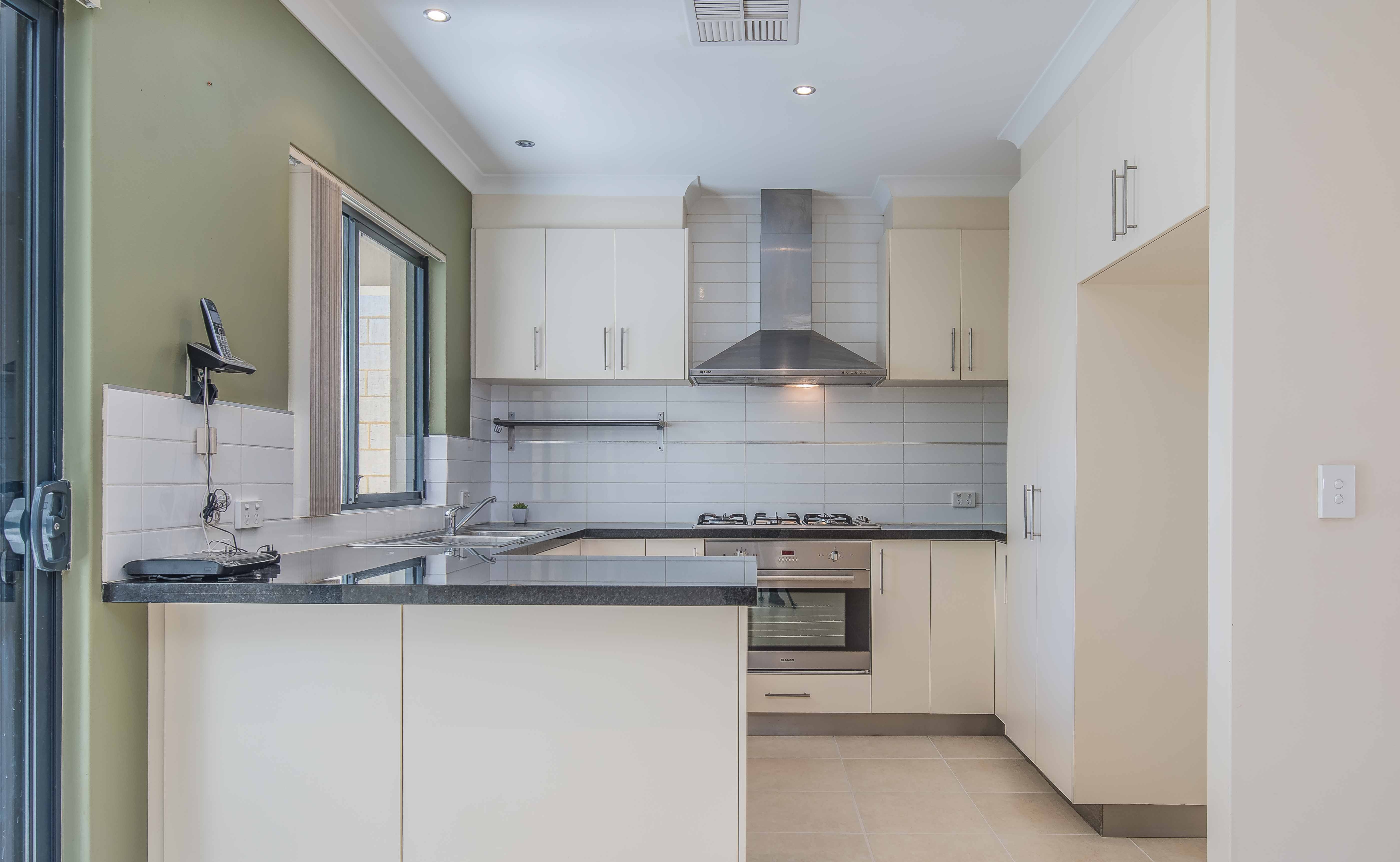 7 Dana Way, MADELEY WA 6065, Madeley - Thumbnail 6