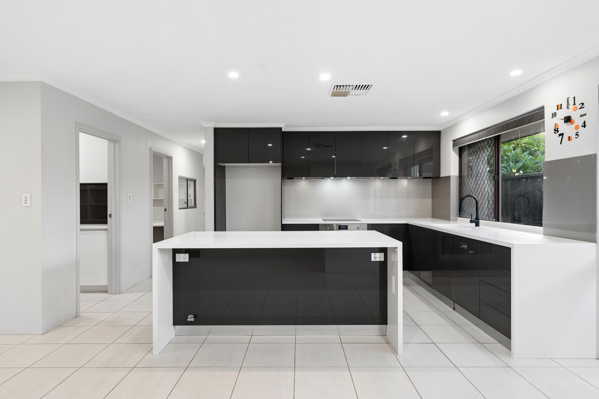 22 Nyunda Drive, WANNEROO WA 6065, Wanneroo - Thumbnail 3