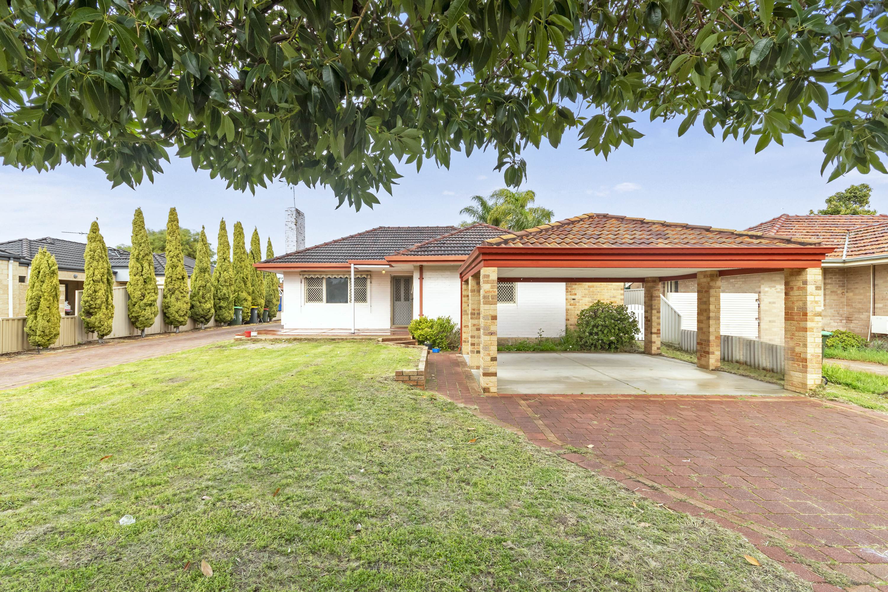9 Winchelsea Road, Nollamara - Image 1