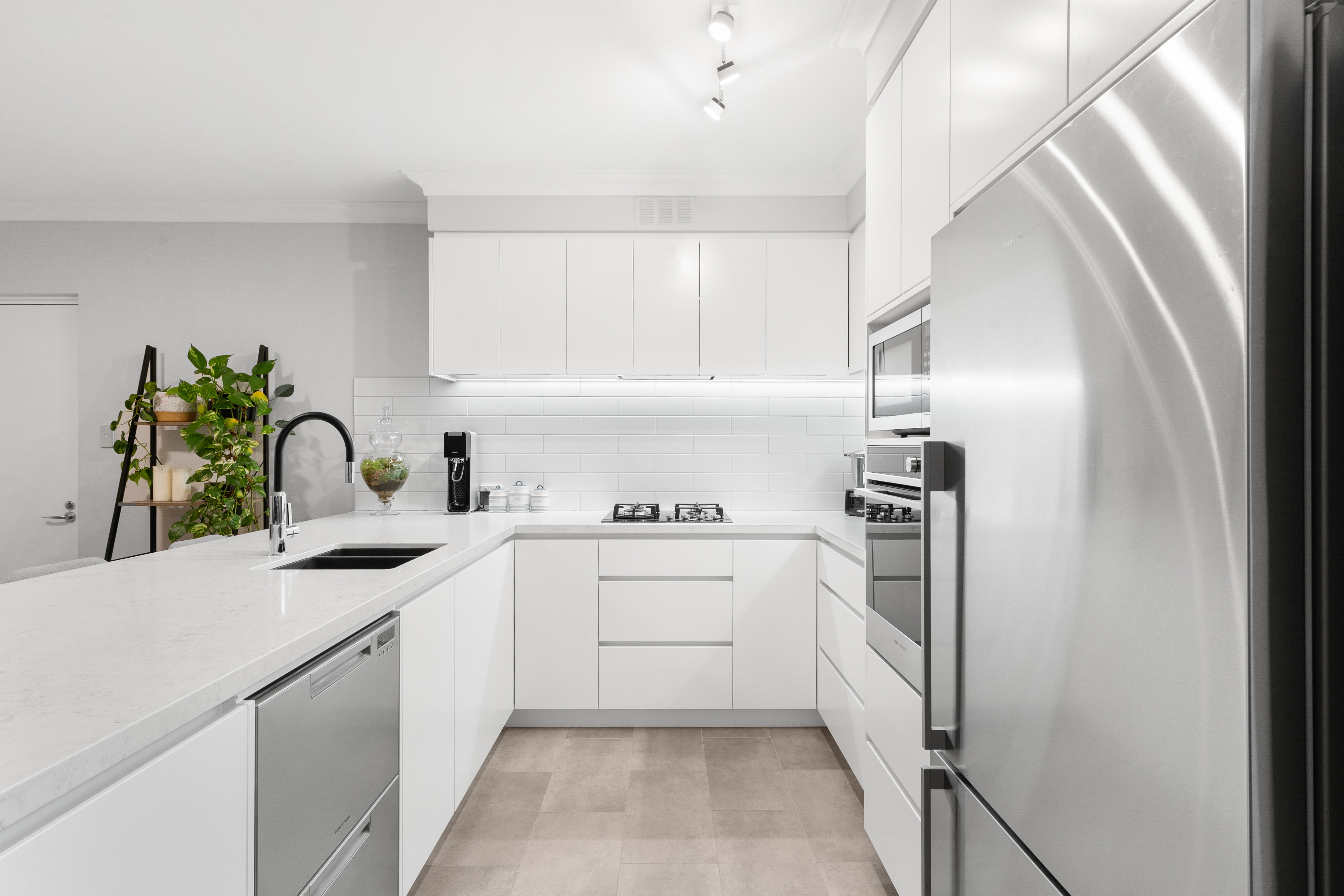 7/177 Oxford Street, LEEDERVILLE WA 6007, Leederville - Thumbnail 2