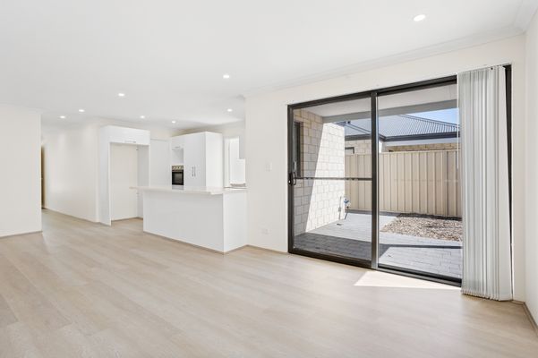 4/31 Serls Street, ARMADALE WA 6112, Armadale - Thumbnail 3