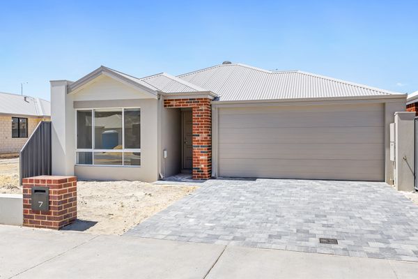 7 CUSSINGTON WAY, ELLENBROOK WA 6069, Ellenbrook - Thumbnail 3