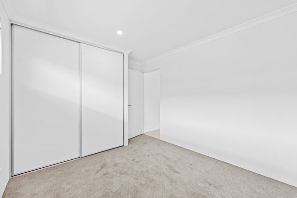 7 CUSSINGTON WAY, ELLENBROOK WA 6069, Ellenbrook - Thumbnail 6