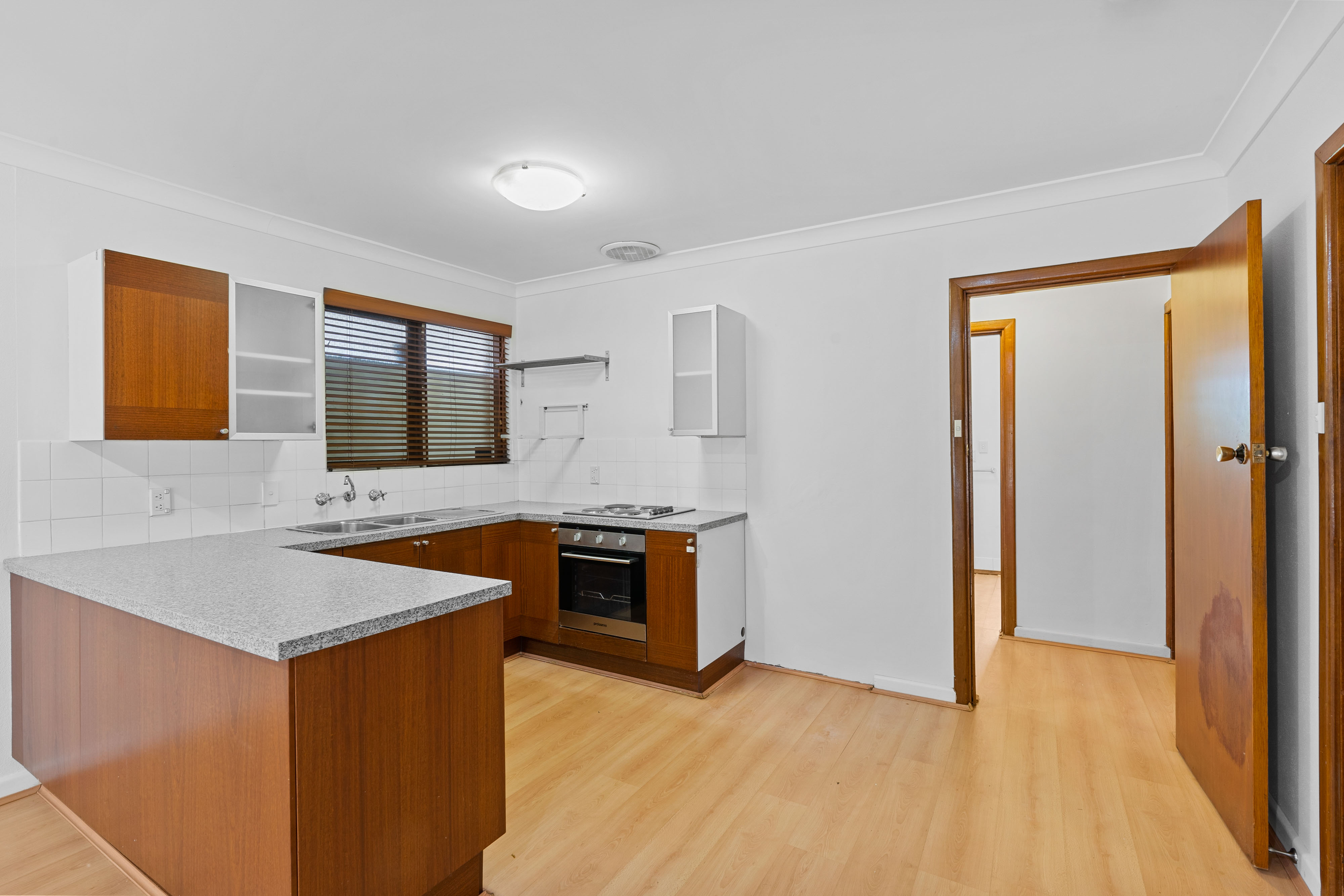 73 Riseley Street, ARDROSS WA 6153, Ardross - Thumbnail 8