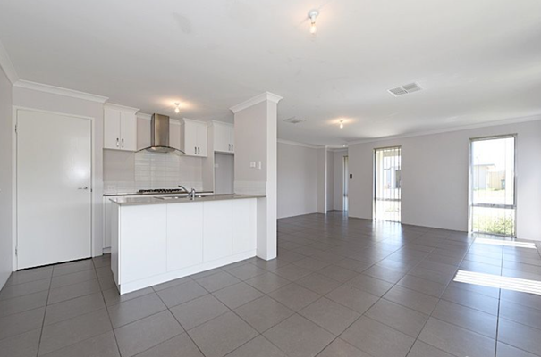 15 Uppingham Way, BUTLER WA 6036, Butler - Thumbnail 2