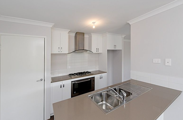 15 Uppingham Way, BUTLER WA 6036, Butler - Thumbnail 3