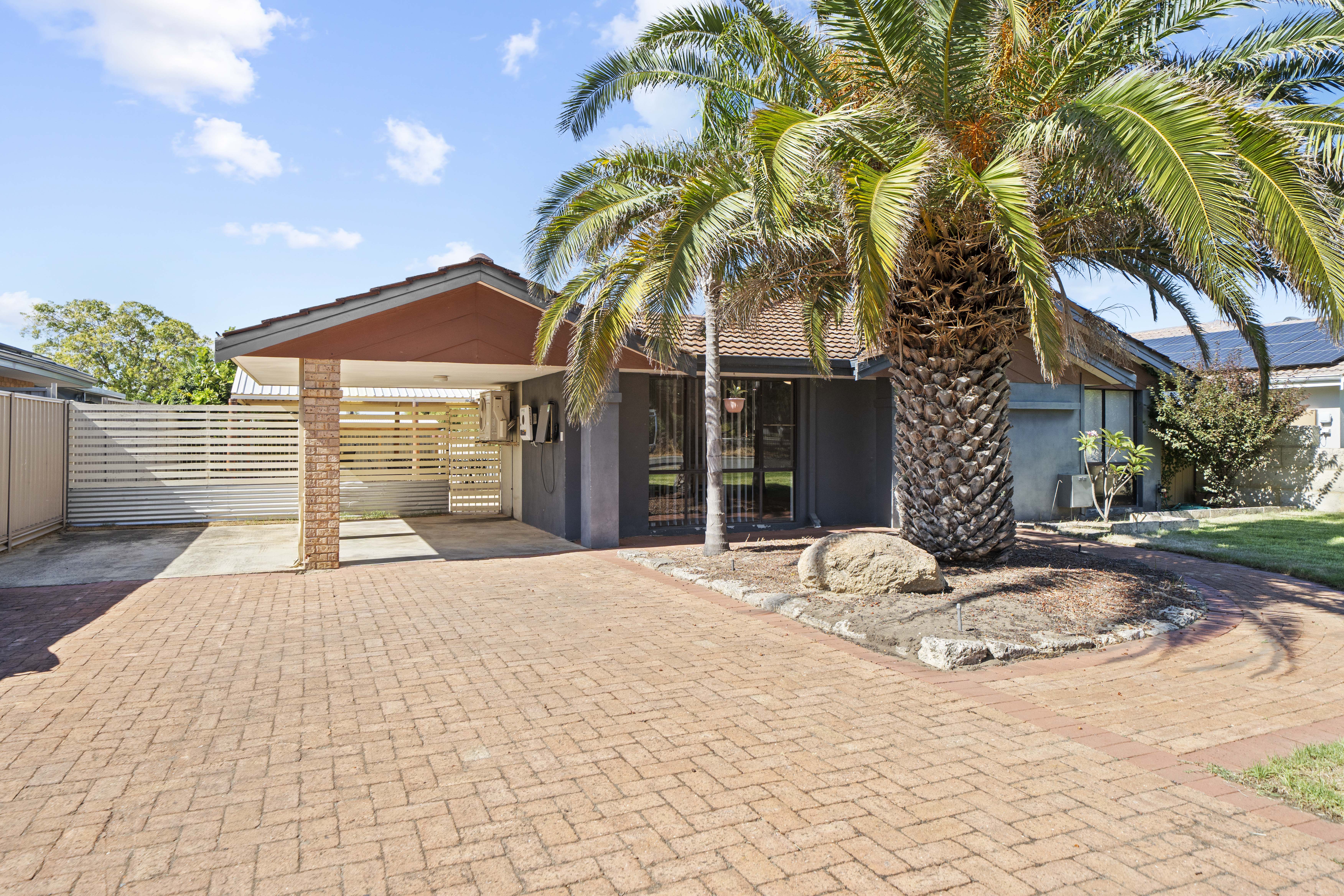 76 Contour Drive, MULLALOO WA 6027, Mullaloo - Thumbnail 2