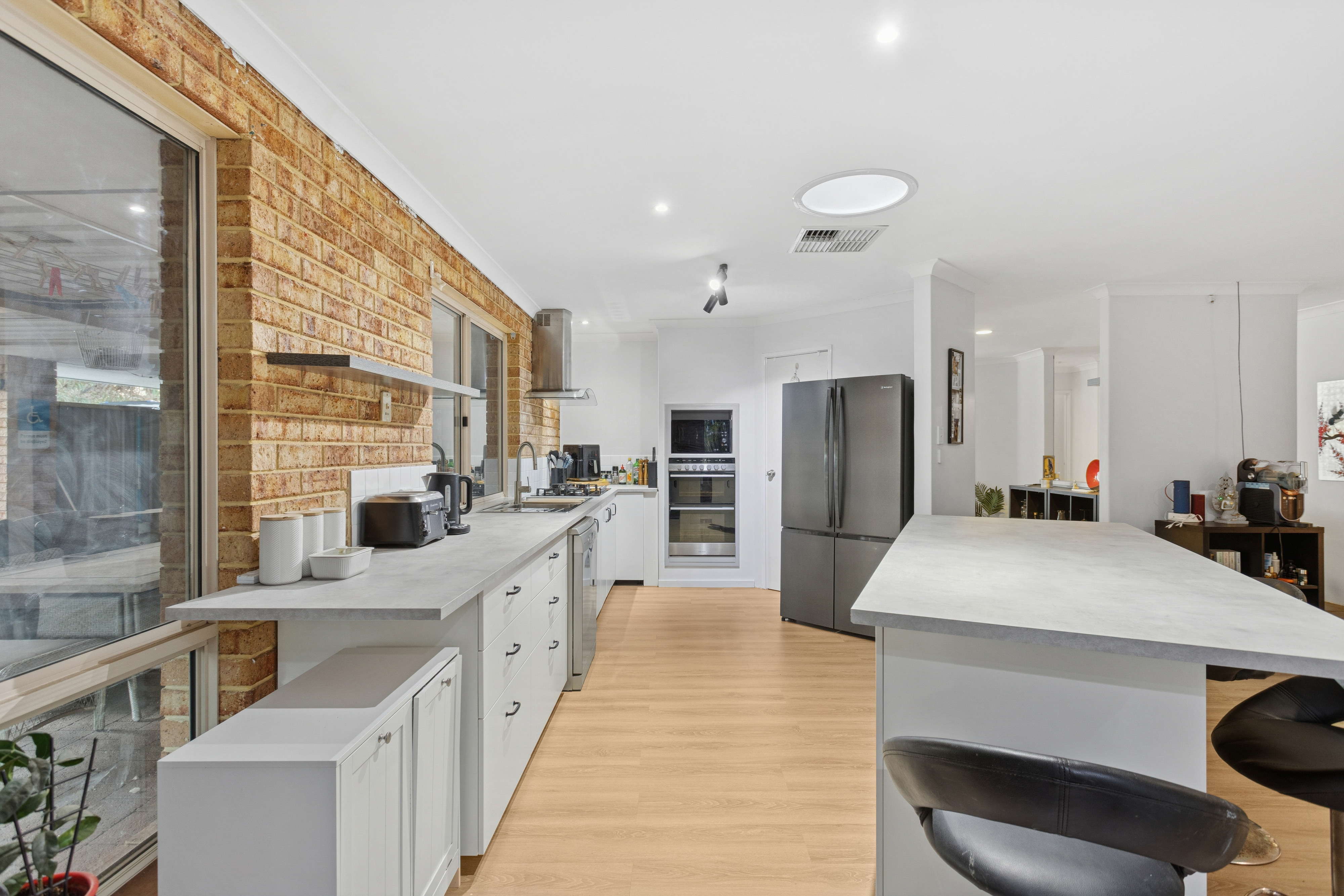 2 Summit Grove, SWAN VIEW WA 6056, Swan View - Thumbnail 2