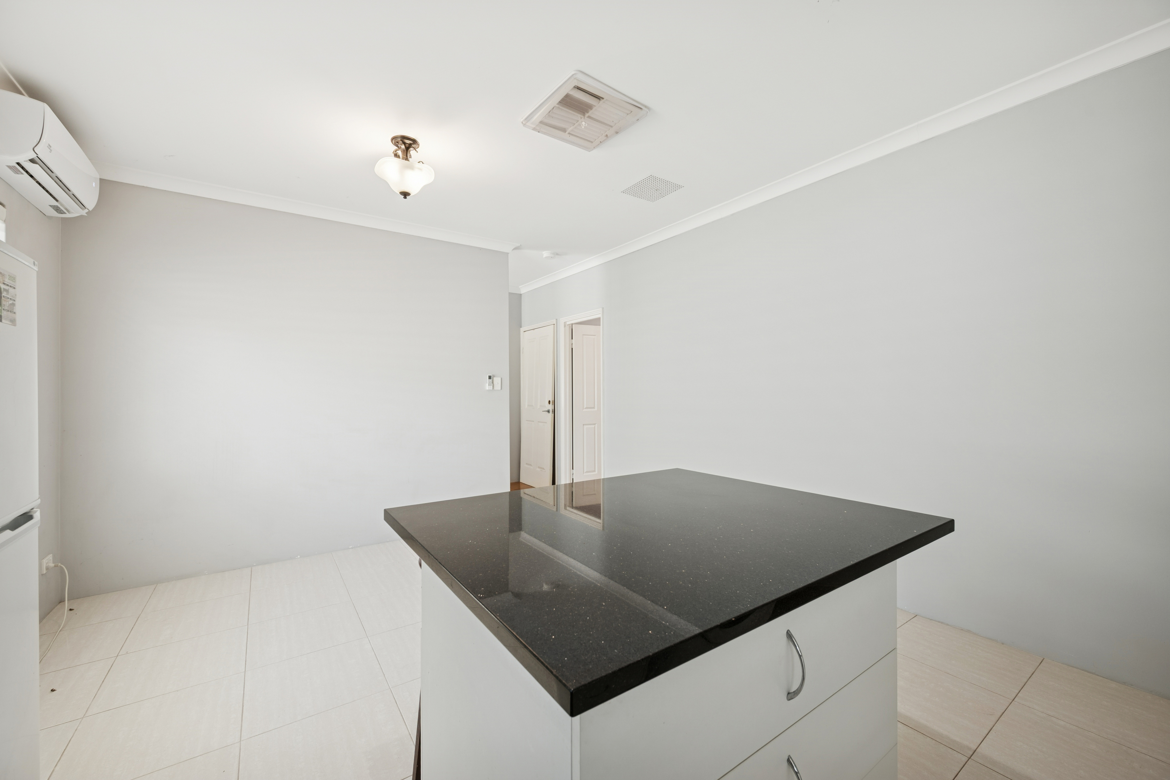 1/28B Bassendean Parade, BASSENDEAN WA 6054, Bassendean - Thumbnail 6