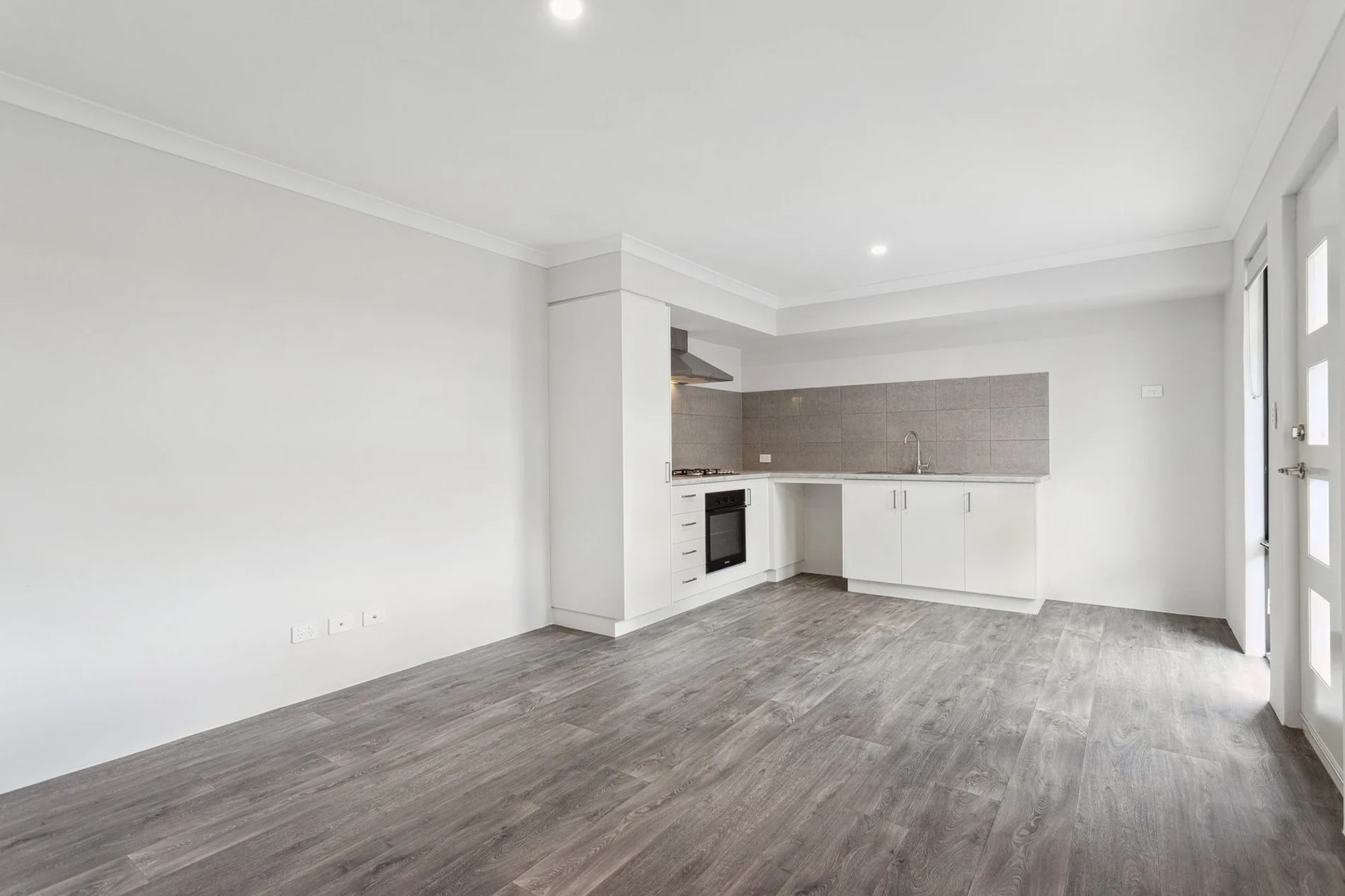 11A KALUMBA ROAD, COODANUP WA 6210, Coodanup - Thumbnail 2