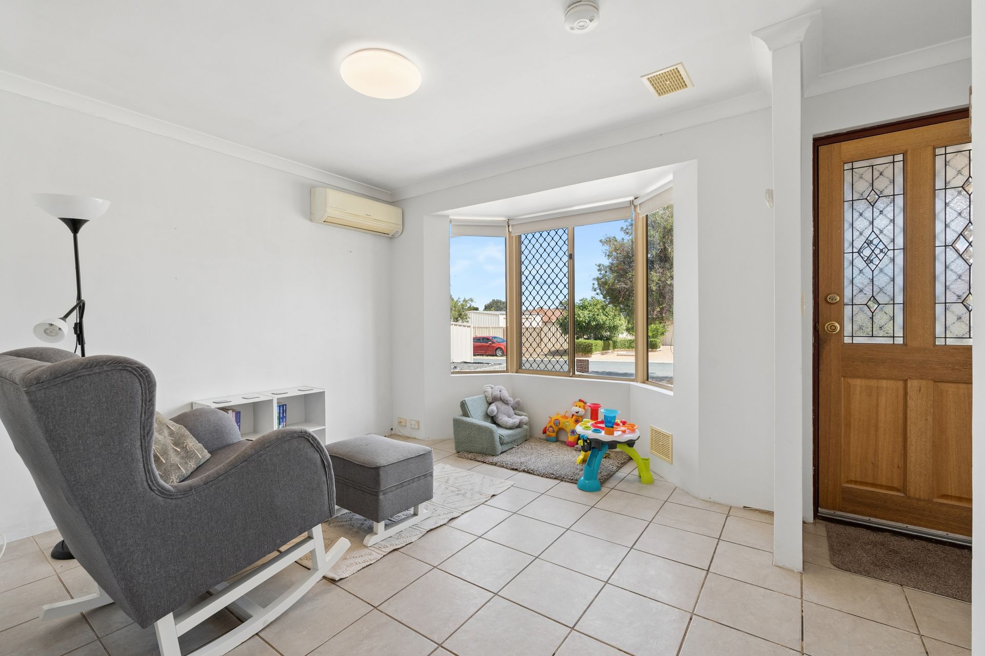 4 Orion Way, MARANGAROO WA 6064, Marangaroo - Thumbnail 2