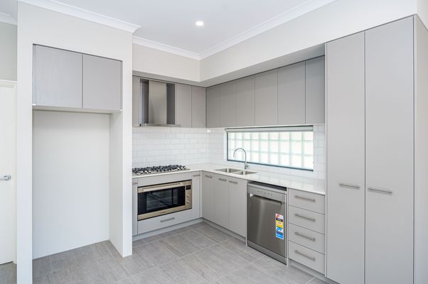 1/11 Morrison Street, MAYLANDS WA 6051, Maylands - Thumbnail 2