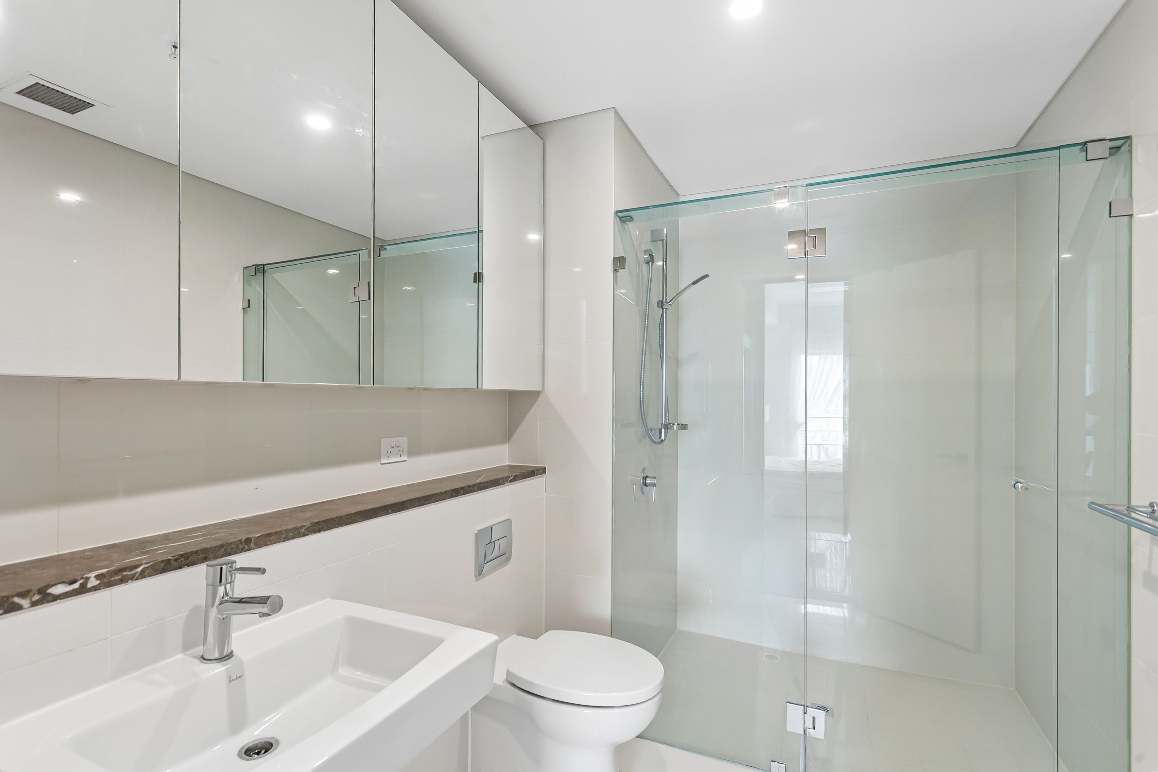 2303/237 Adelaide Terrace, PERTH WA 6000, Perth - Thumbnail 8