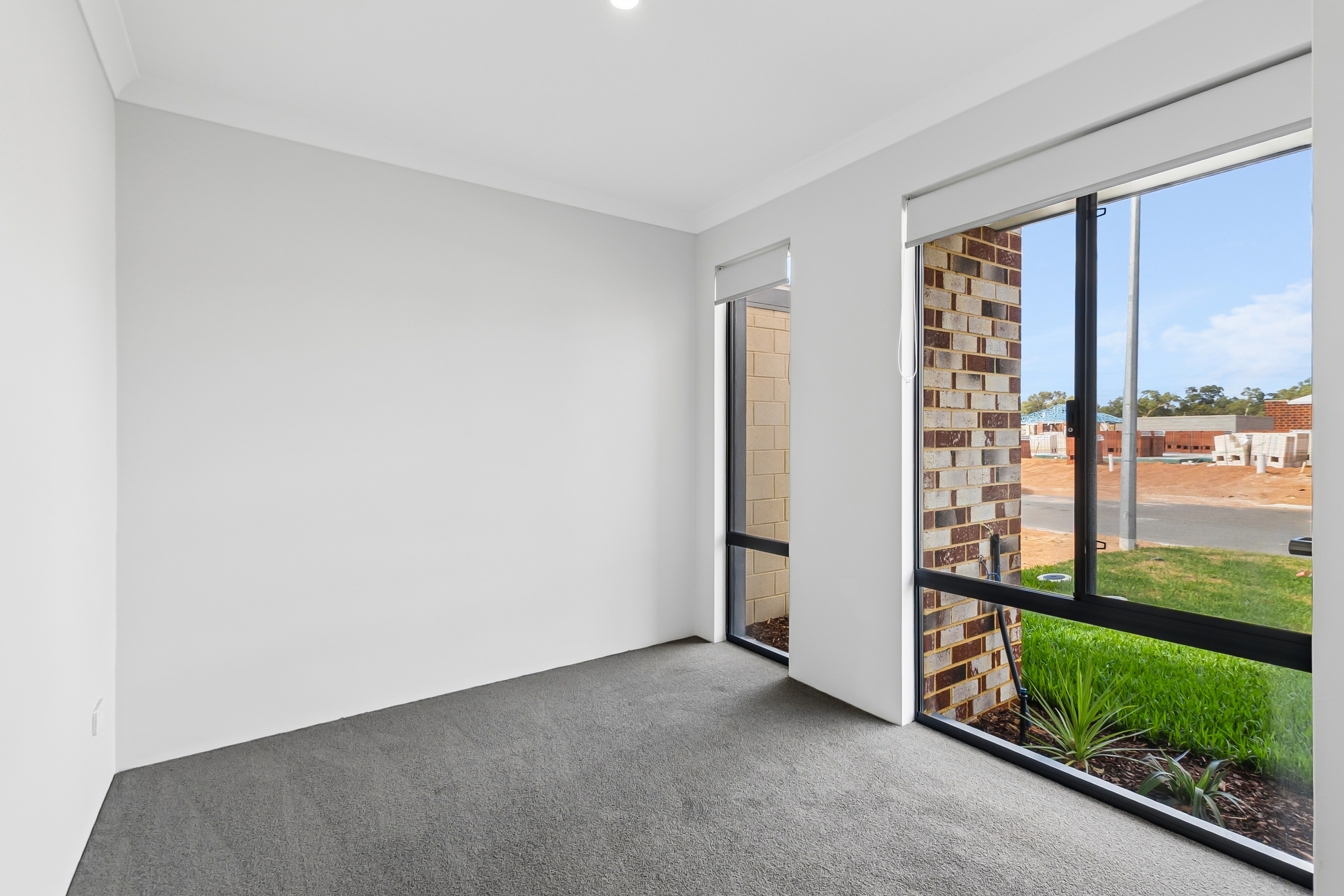4 Erin Way, MIDVALE WA 6056, Midvale - Thumbnail 2