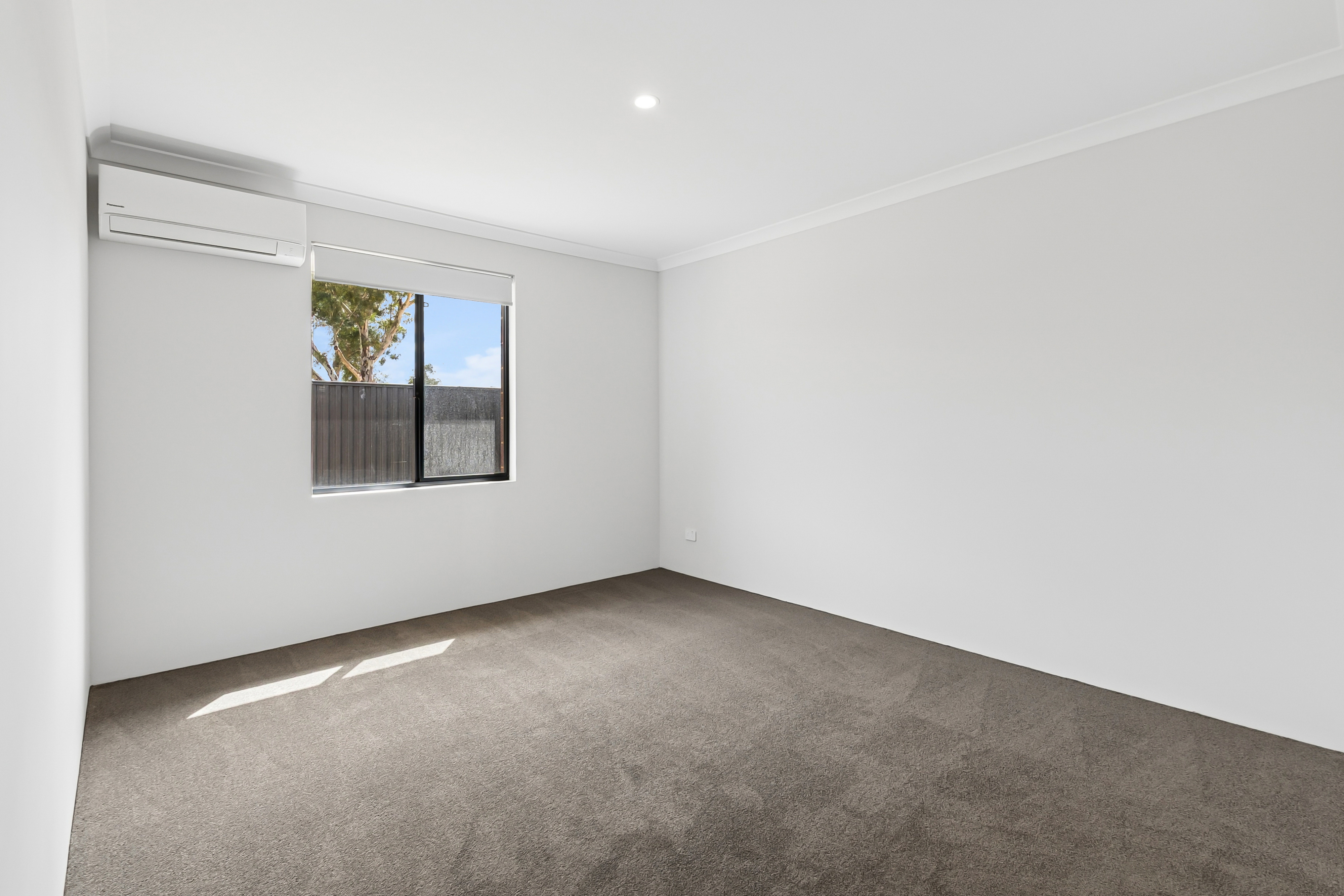4 Erin Way, MIDVALE WA 6056, Midvale - Thumbnail 4