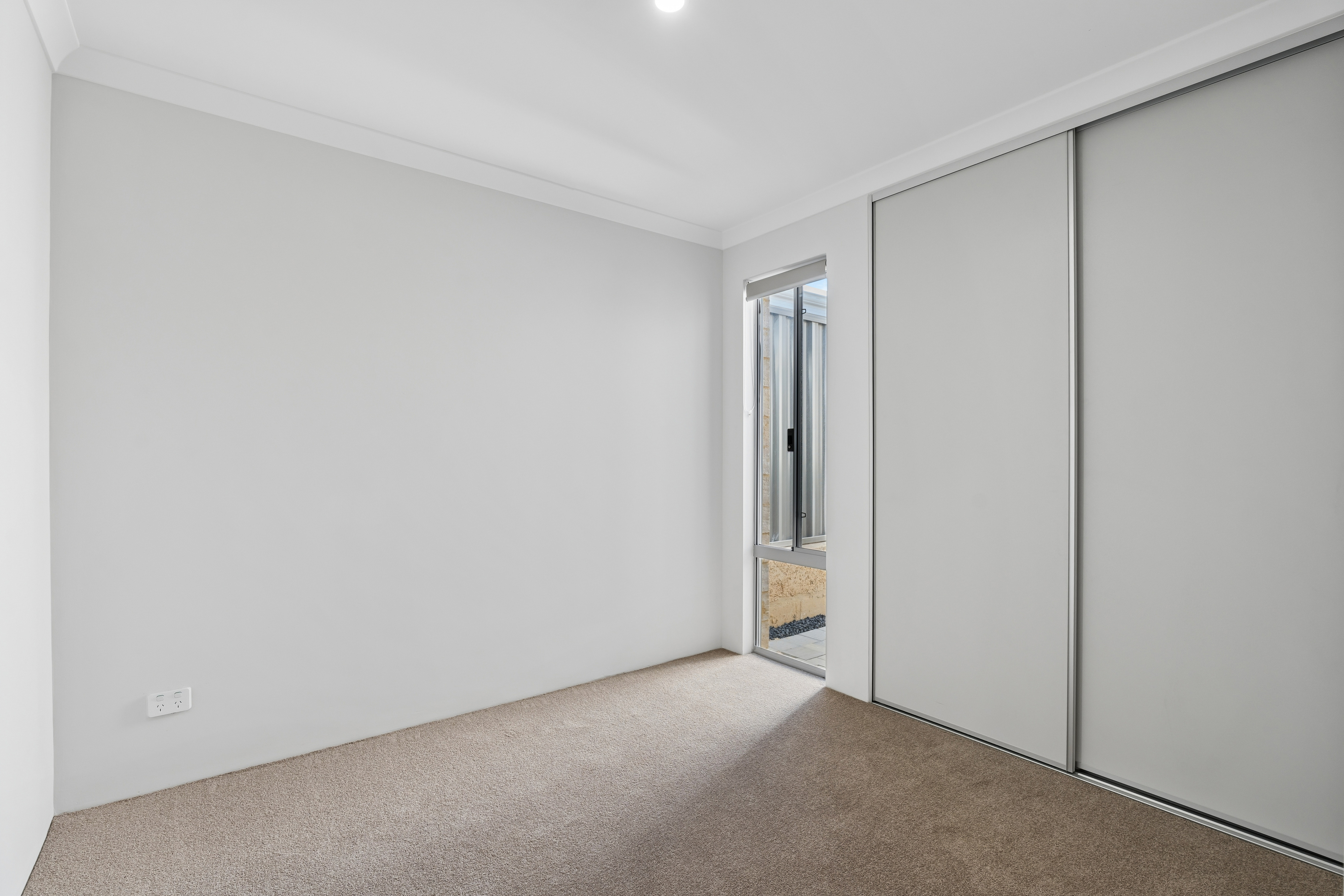 21 Buccaneer Road, EGLINTON WA 6034, Eglinton - Thumbnail 4