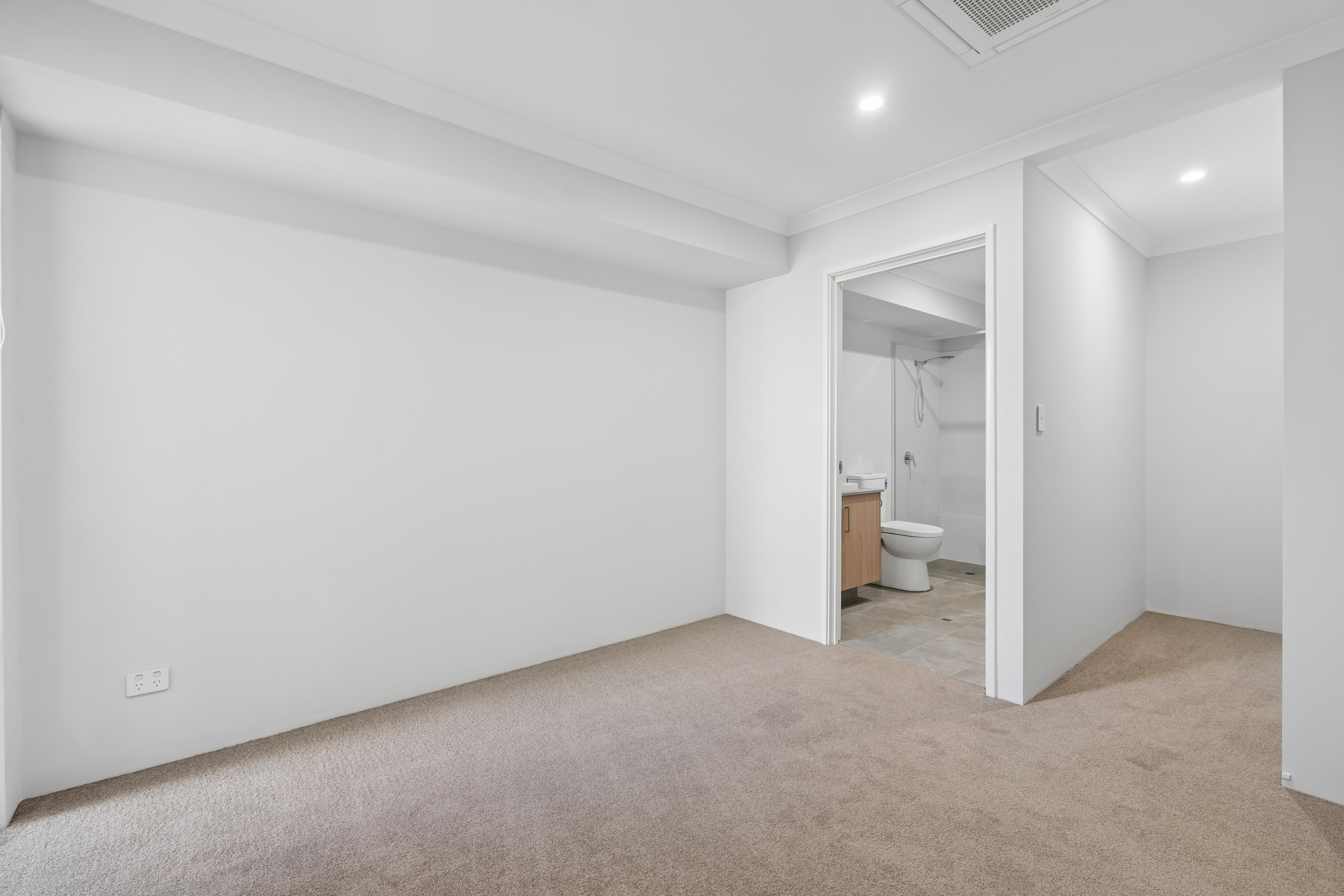 21 Buccaneer Road, EGLINTON WA 6034, Eglinton - Thumbnail 7