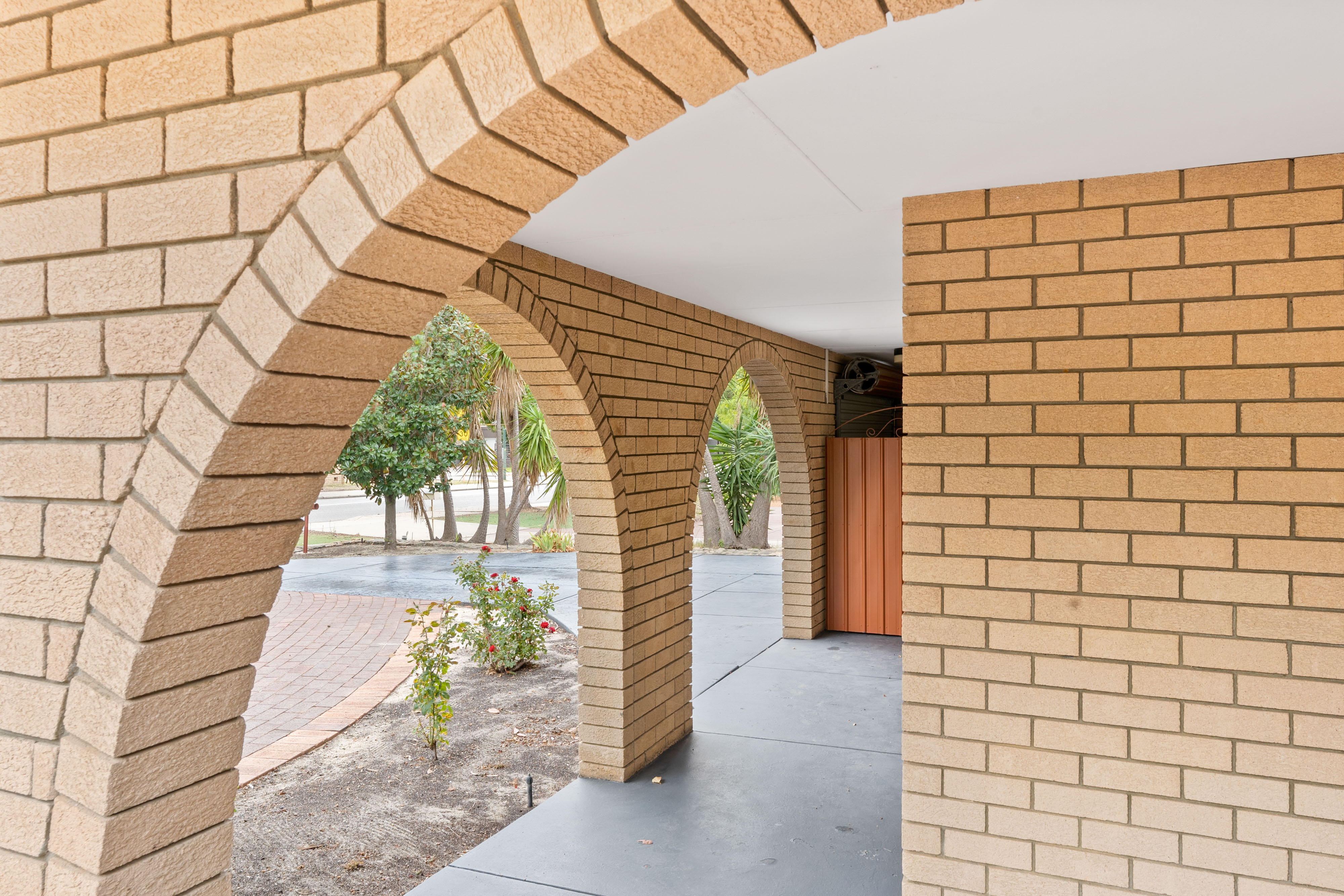 69 Coomoora Road, BOORAGOON WA 6154, Booragoon - Thumbnail 4