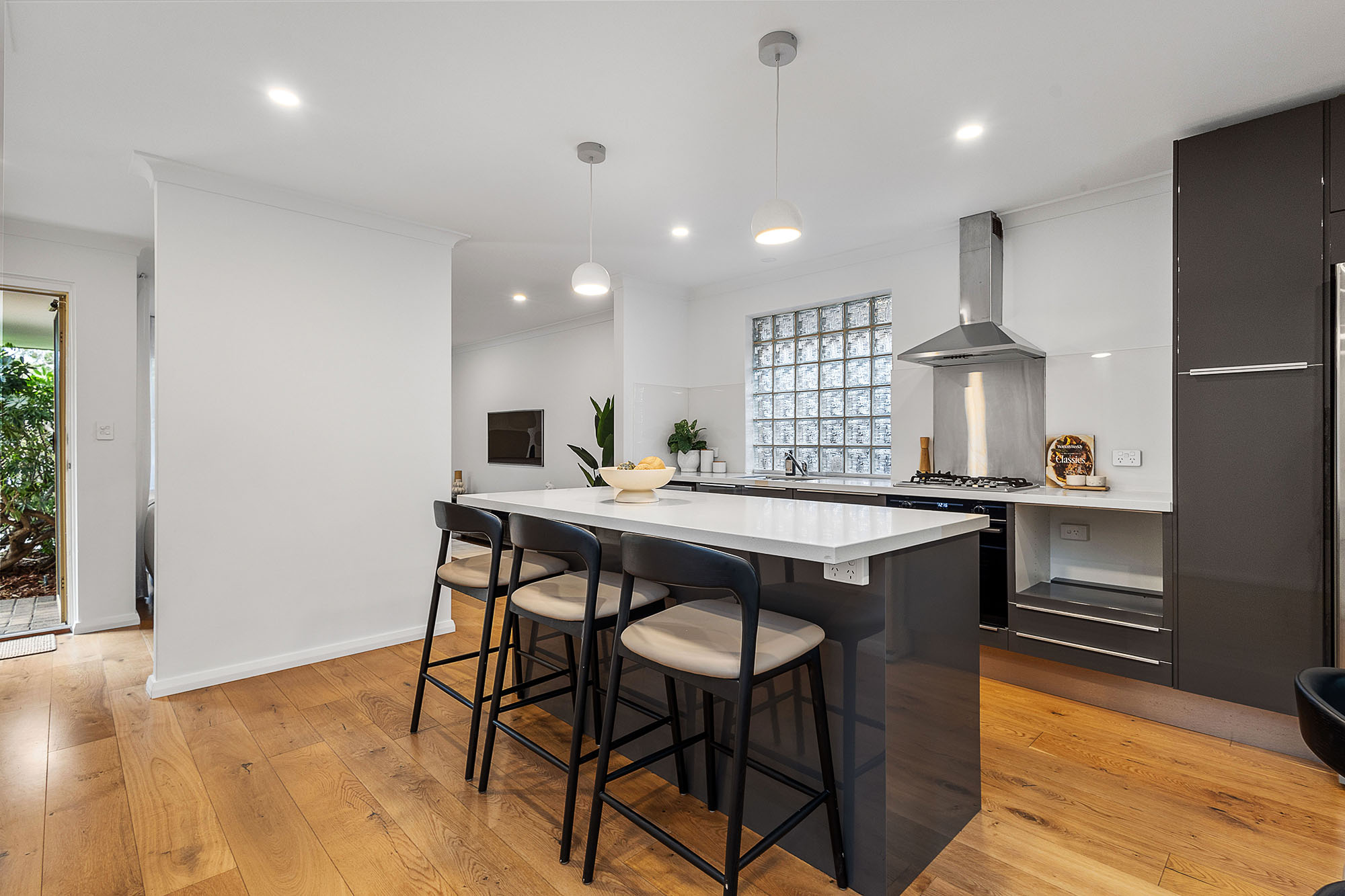 3/7 London Street, MOUNT HAWTHORN WA 6016, Mount Hawthorn - Thumbnail 2