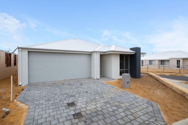 36 ENCHANTED CIRCUIT, BALDIVIS WA 6171, Baldivis - Thumbnail 2