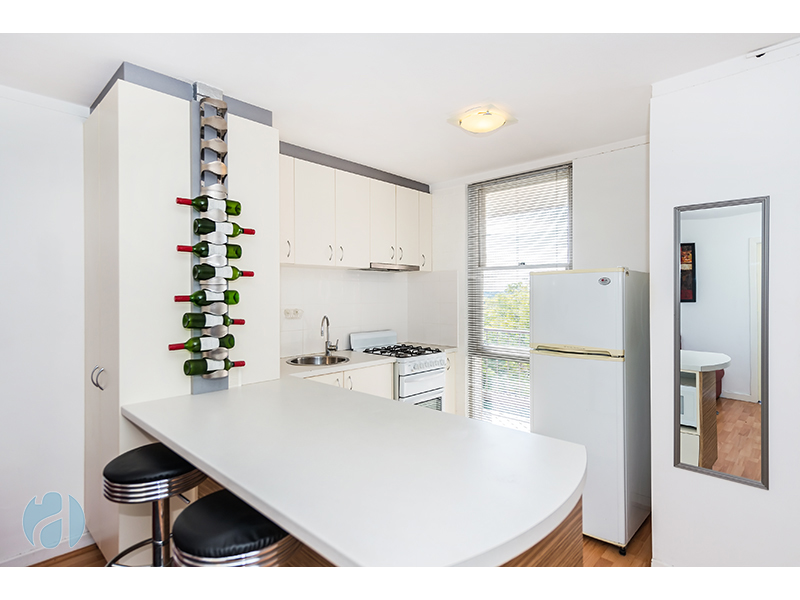 54/580 Newcastle Street, WEST PERTH WA 6005, West Perth - Thumbnail 2