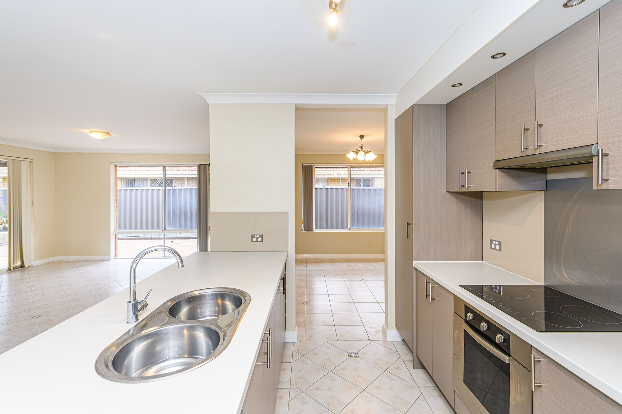 41 Caledonia Ave, CURRAMBINE WA 6028, Currambine - Thumbnail 5