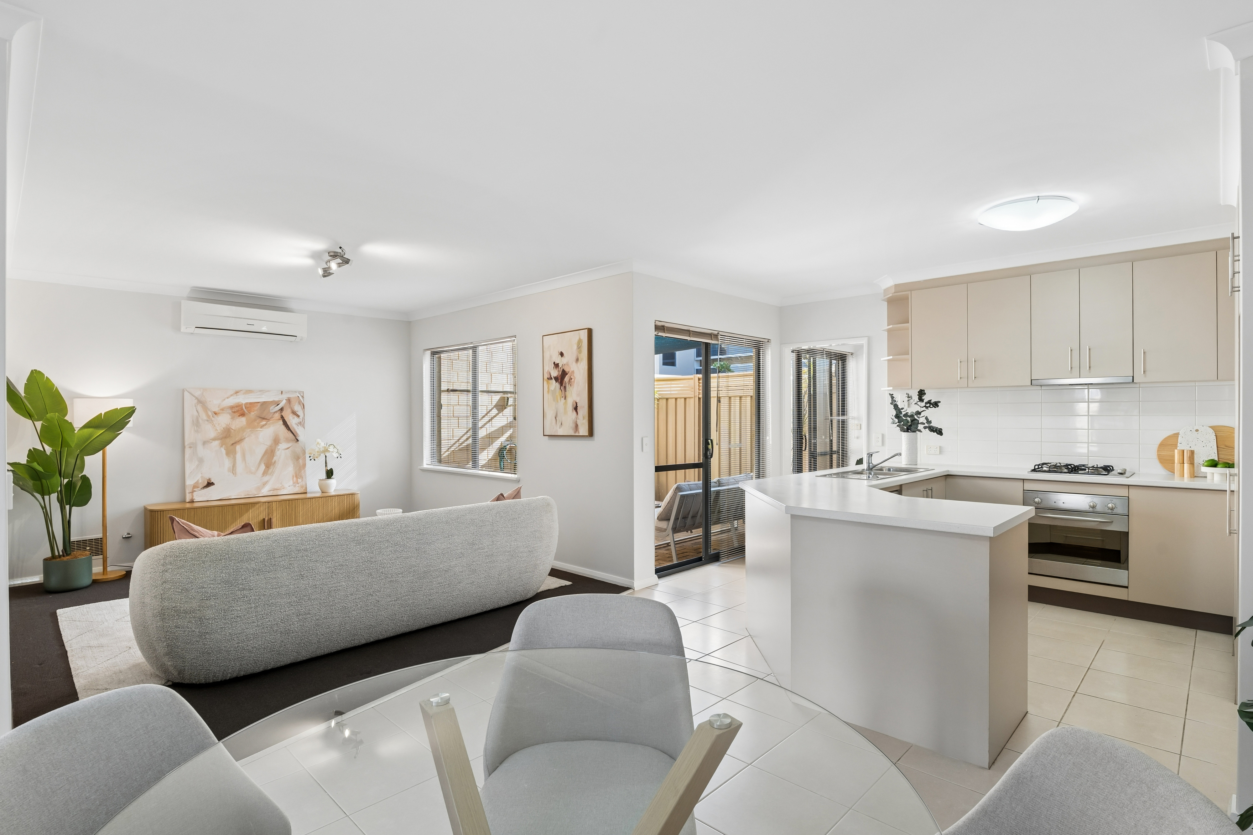 10C Pollard Street, GLENDALOUGH WA 6016, Glendalough - Thumbnail 3