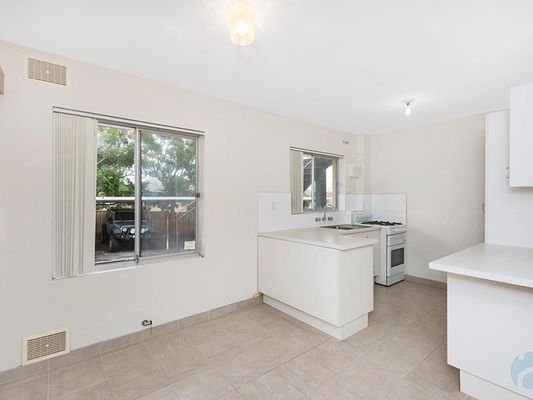 7/205 North Beach Drive, TUART HILL WA 6060, Tuart Hill - Thumbnail 2
