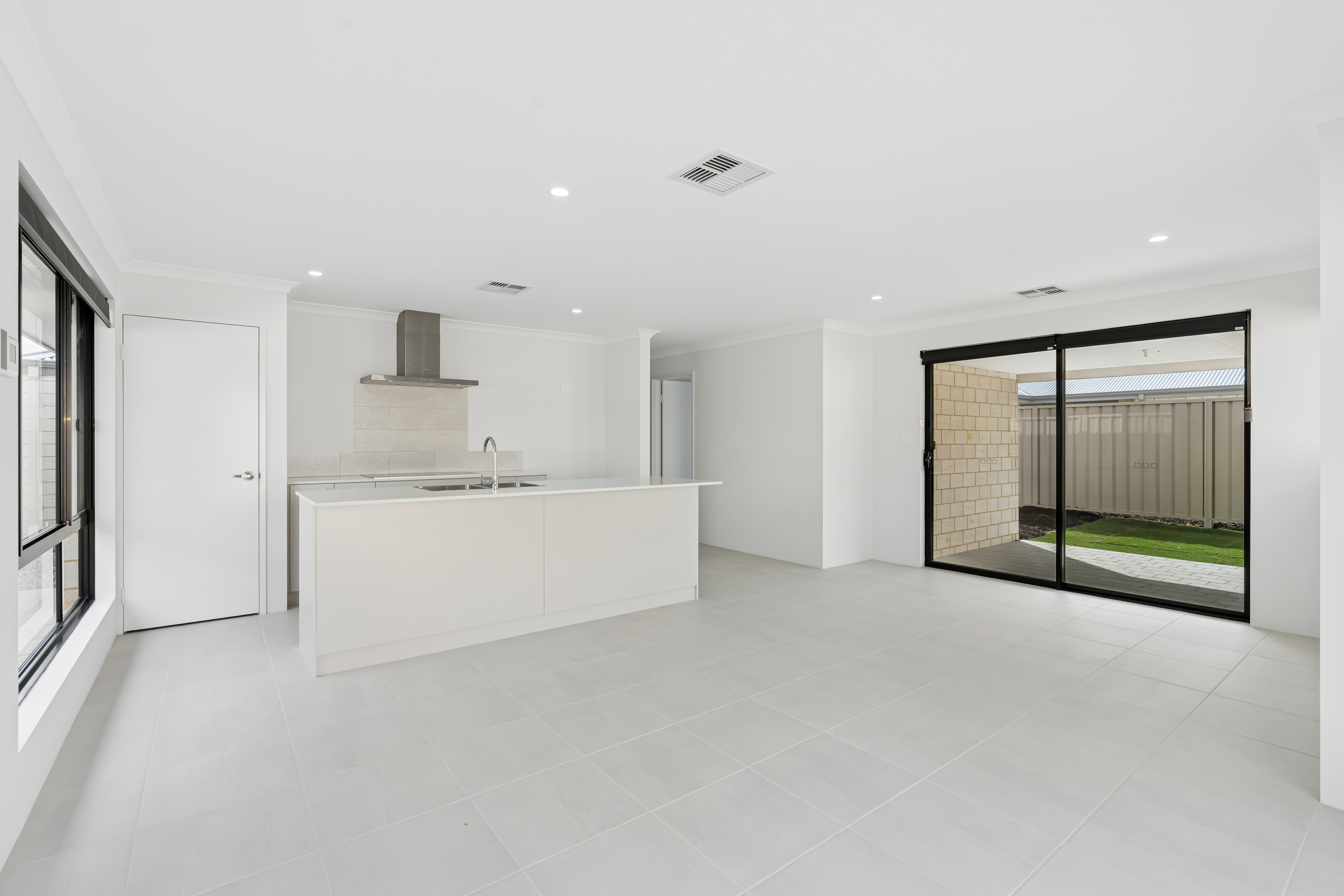 36 Flematti Circle, BROOKDALE WA 6112, Brookdale - Thumbnail 4