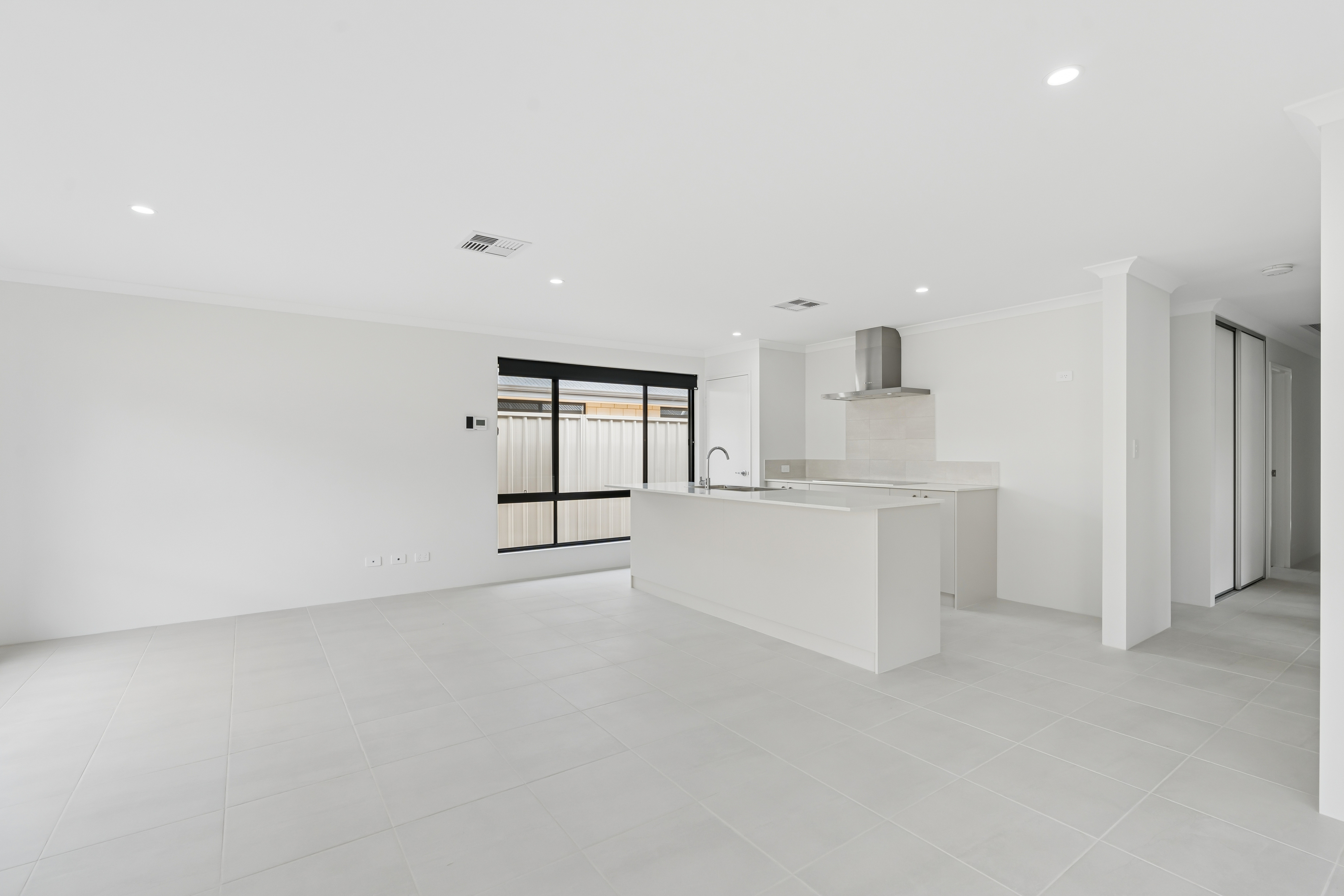 36 Flematti Circle, BROOKDALE WA 6112, Brookdale - Thumbnail 2