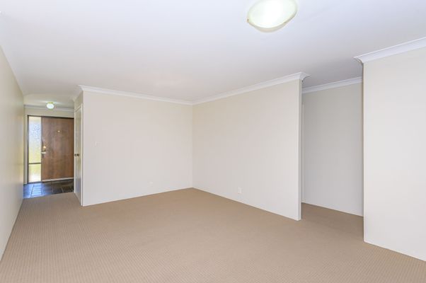 23 Pioneer Drive, EDGEWATER WA 6027, Edgewater - Thumbnail 4
