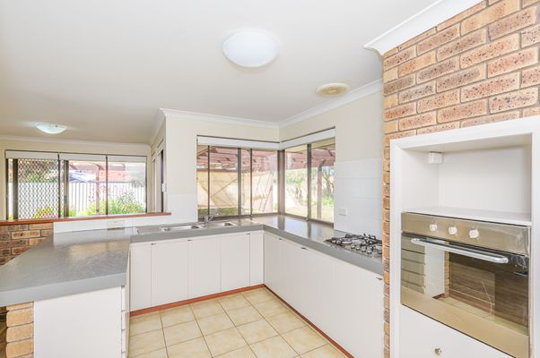23 Pioneer Drive, EDGEWATER WA 6027, Edgewater - Thumbnail 2