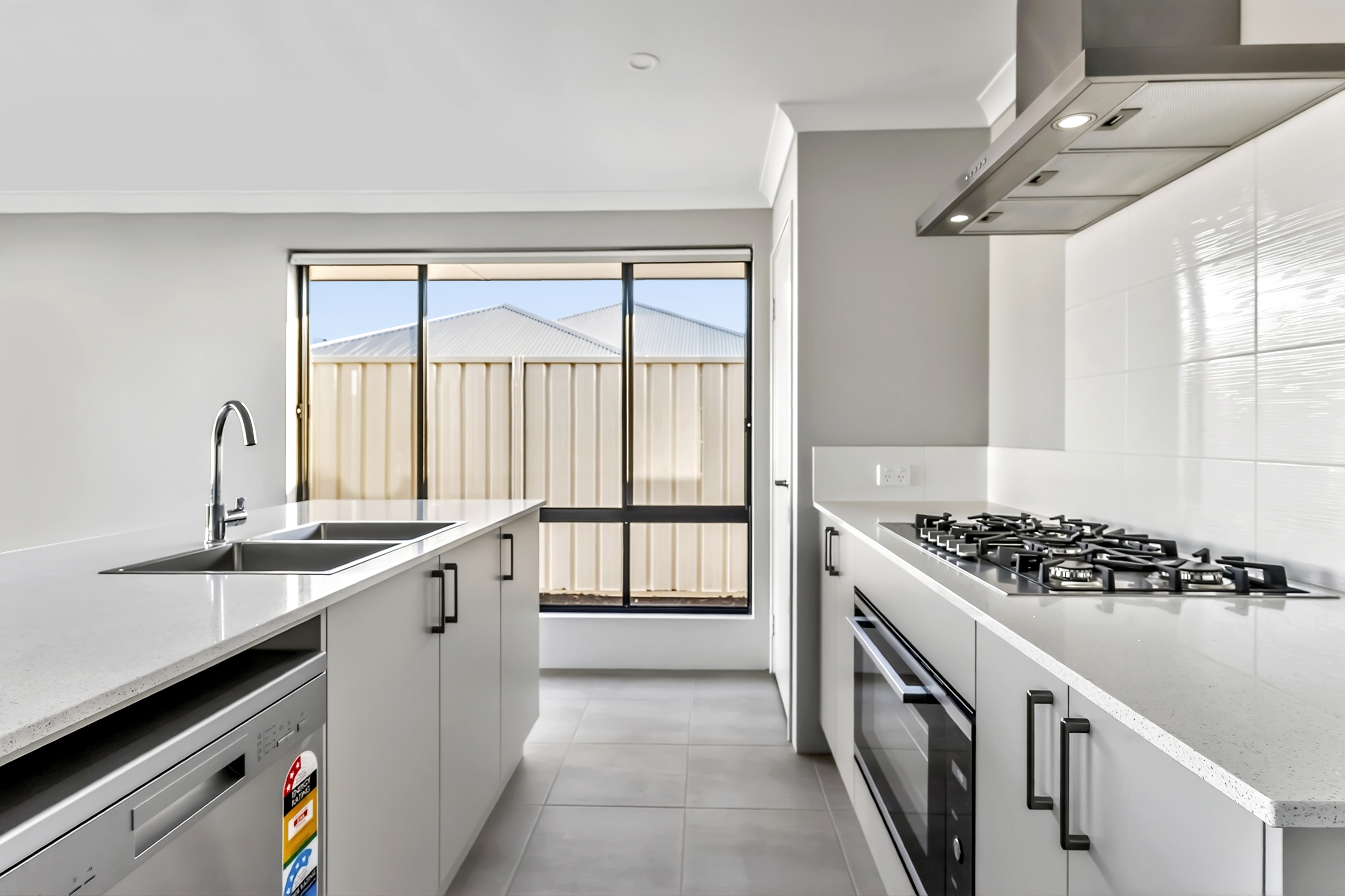 39 Westaway Road, PINJARRA WA 6208, Pinjarra - Thumbnail 2