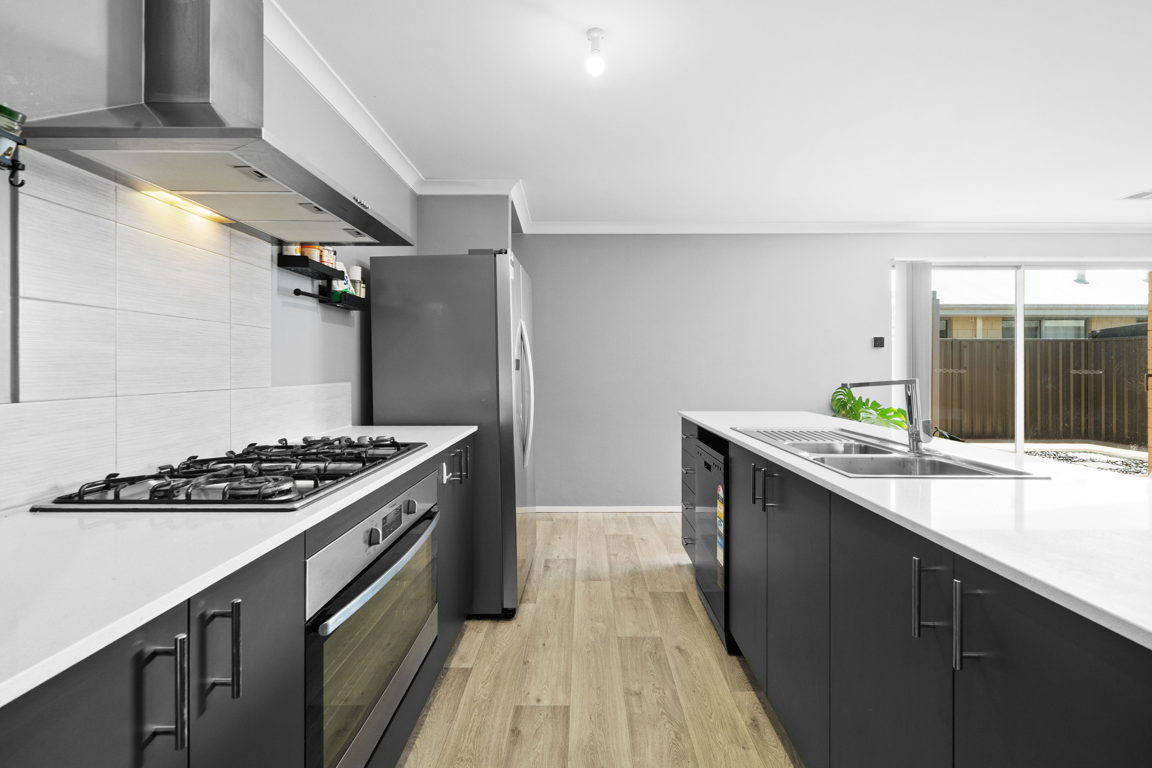 110 Lakewood Parkway, COODANUP WA 6210, Coodanup - Thumbnail 2
