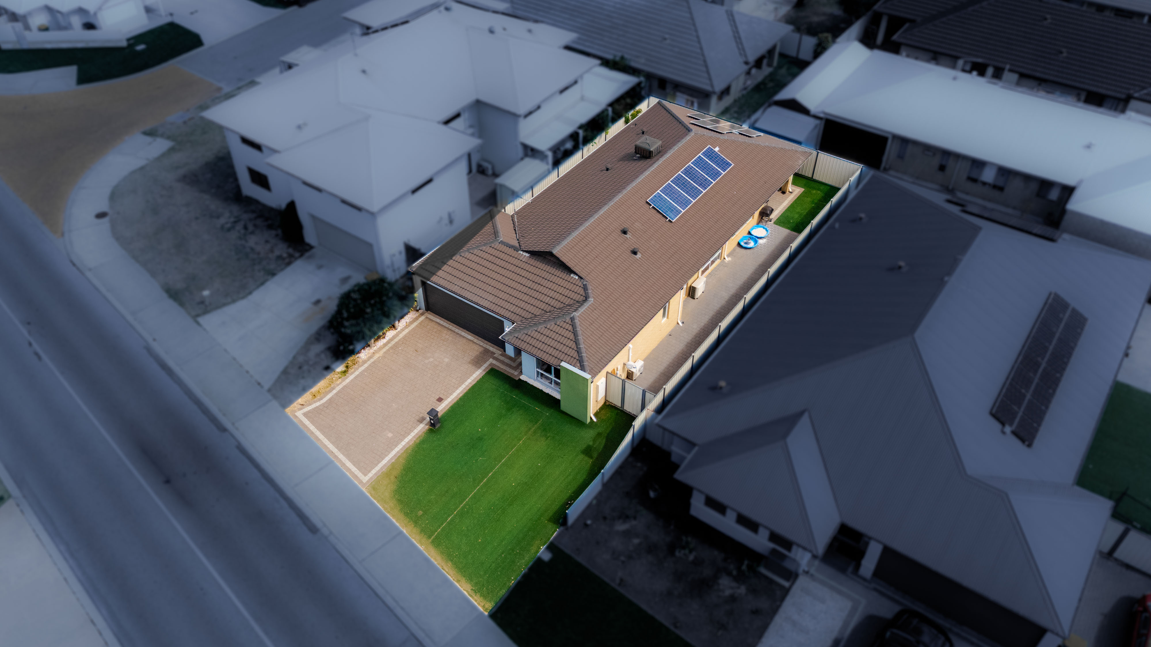 97 Oakleigh Drive, ERSKINE WA 6210, Erskine - Thumbnail 4