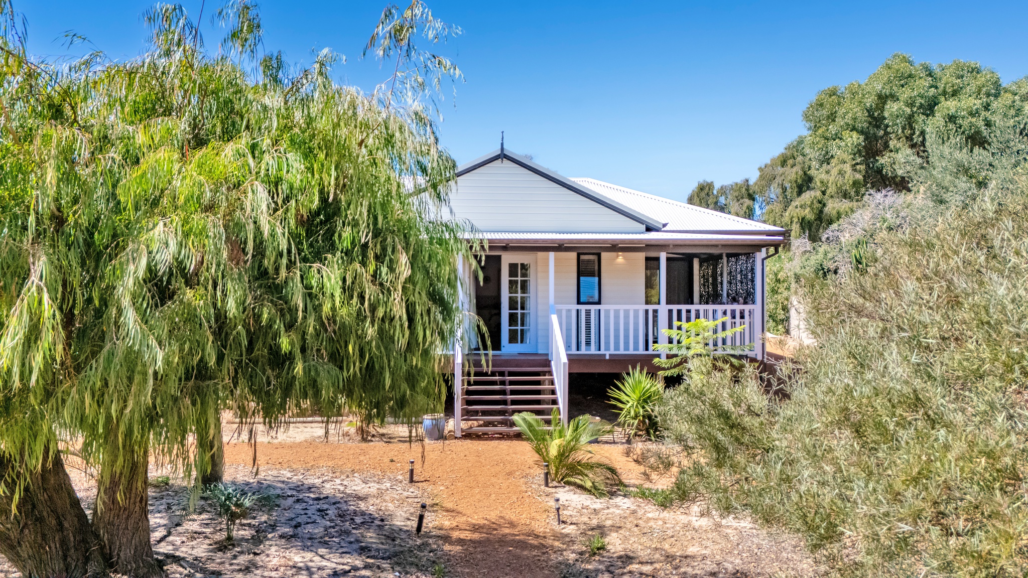 Two separate homes on one title, offering potential for a second income in a unique location, 13 William Street, DAWESVILLE WA 6211, Dawesville - Thumbnail 5