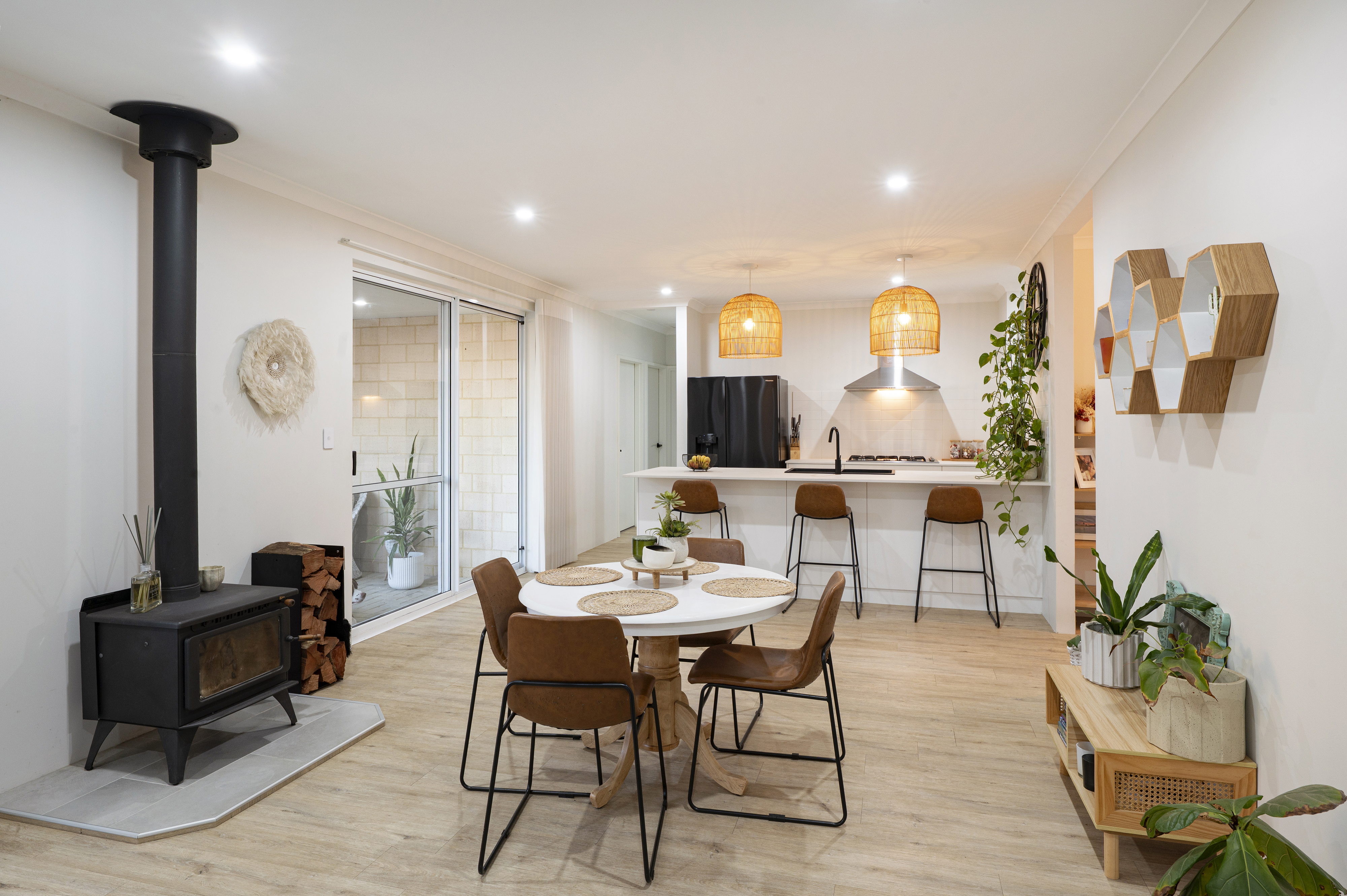 43 Schooner Crescent, DUNSBOROUGH WA 6281, Dunsborough - Thumbnail 6