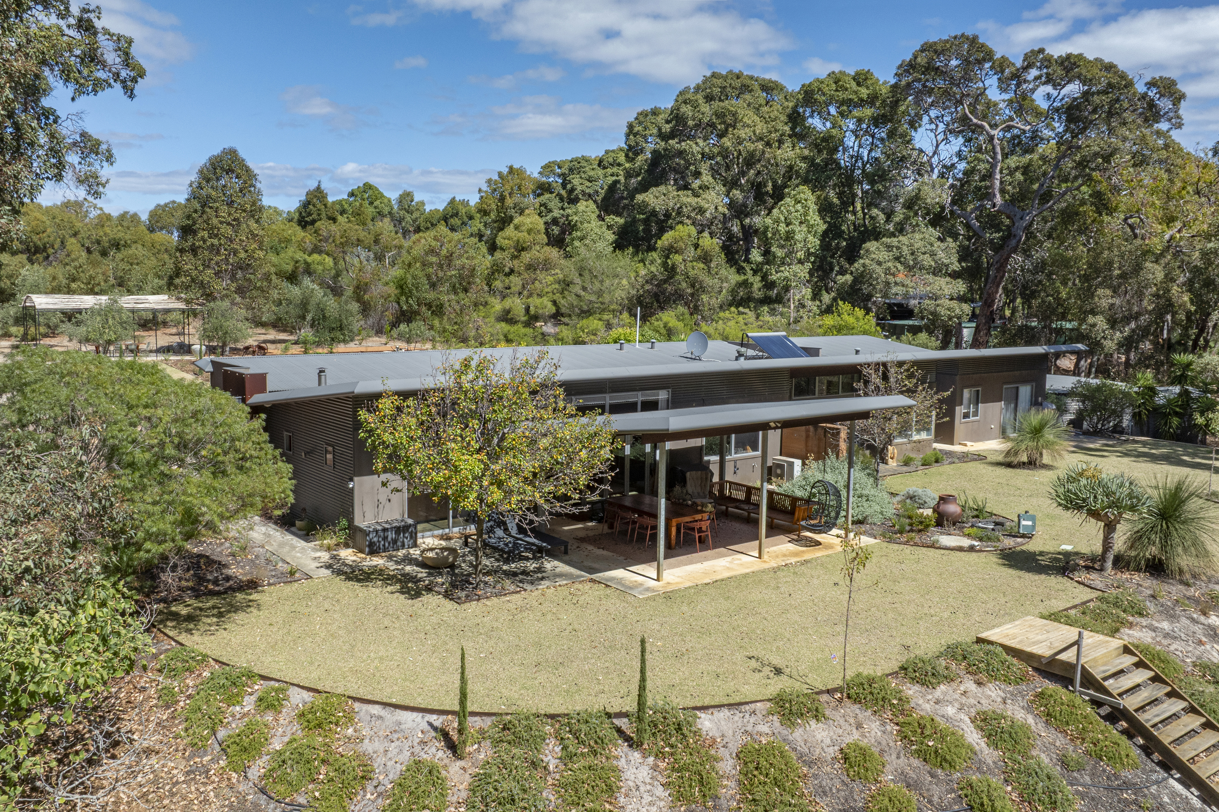 301 Sheoak Drive, YALLINGUP WA 6282, Yallingup - Thumbnail 2