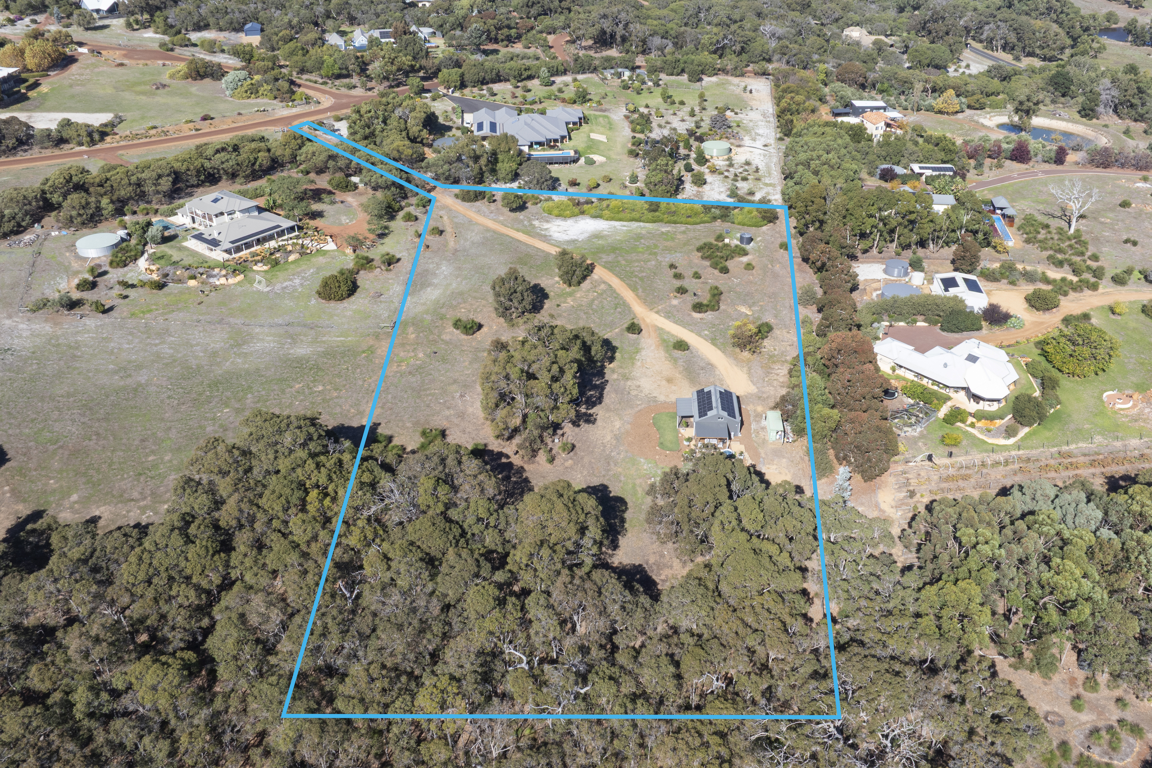 35 Shallows Loop, YALLINGUP WA 6282, Yallingup - Thumbnail 2