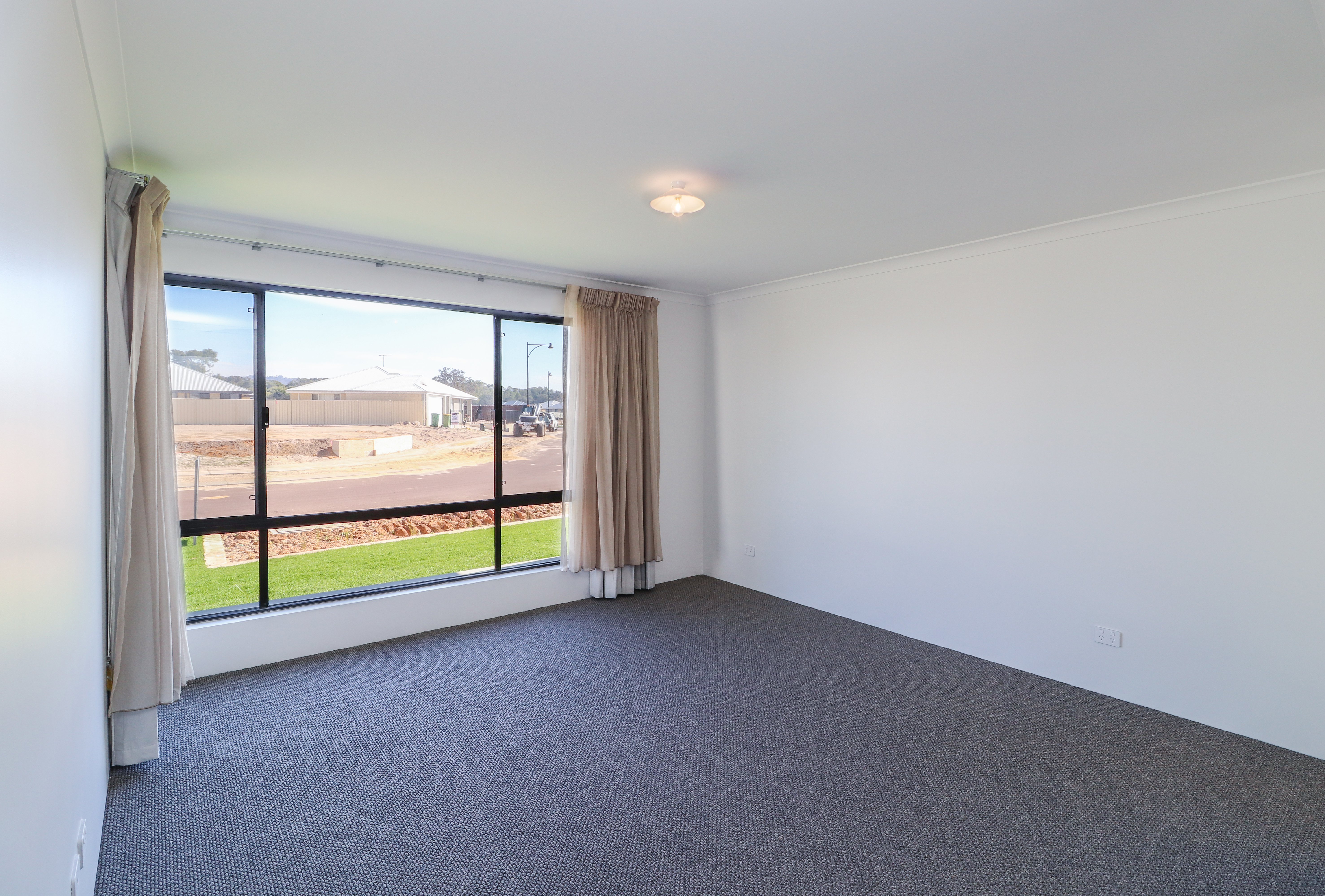 9 Camargo  Loop, DUNSBOROUGH WA 6281, Dunsborough - Thumbnail 5