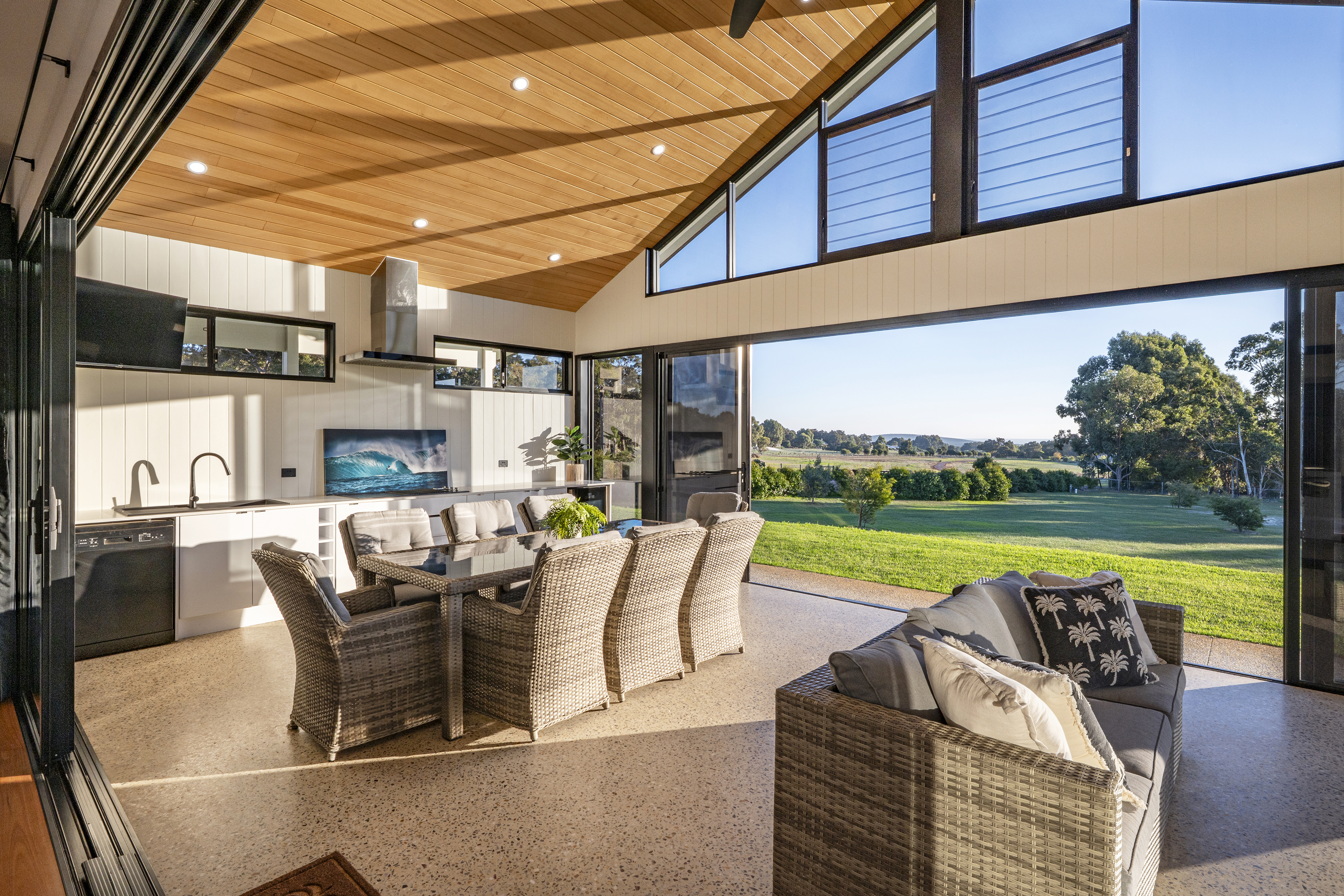24 Grasstree Place, YALLINGUP WA 6282, Yallingup - Image 1