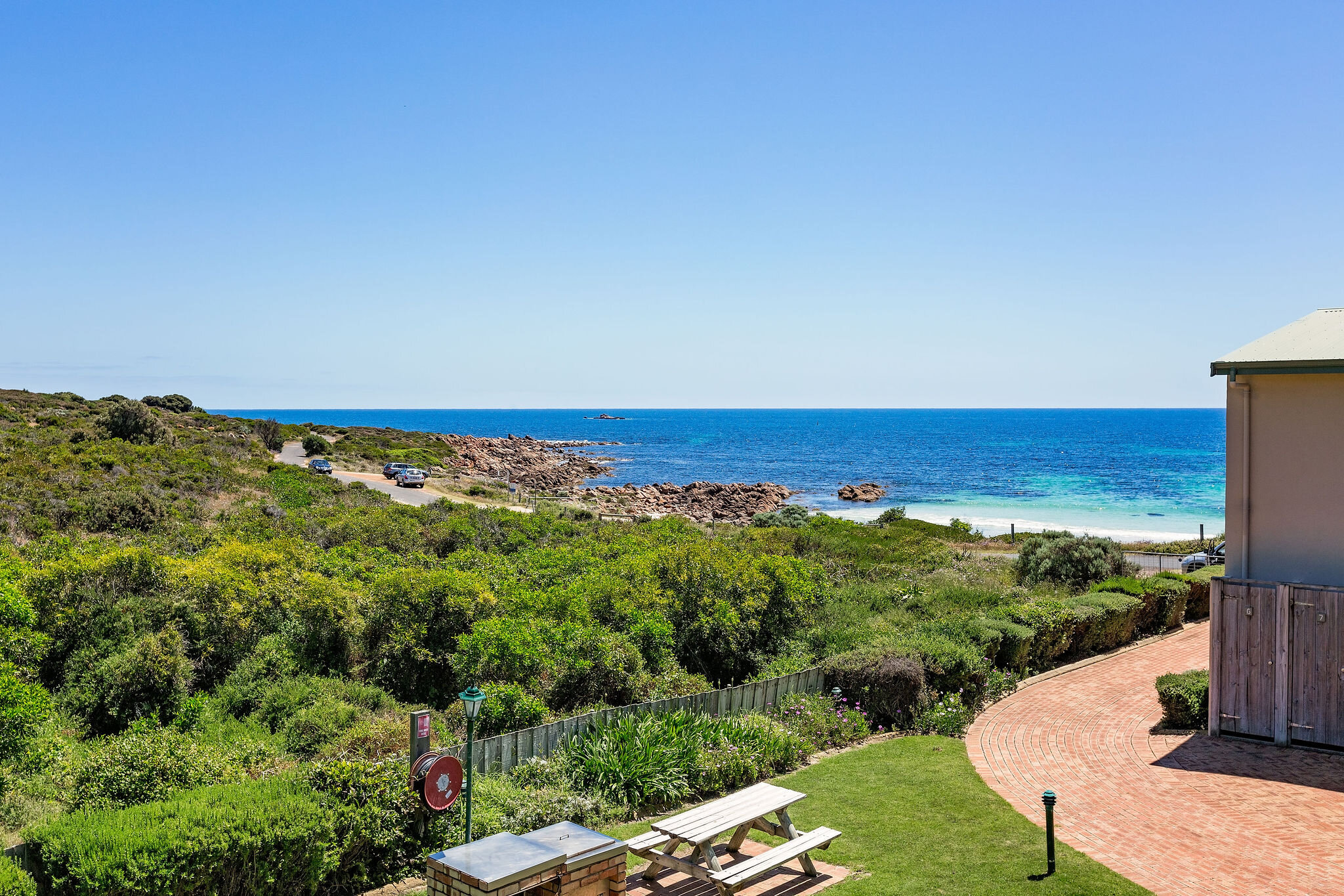 15/97 Smiths Beach Road, YALLINGUP WA 6282, Yallingup - Thumbnail 2