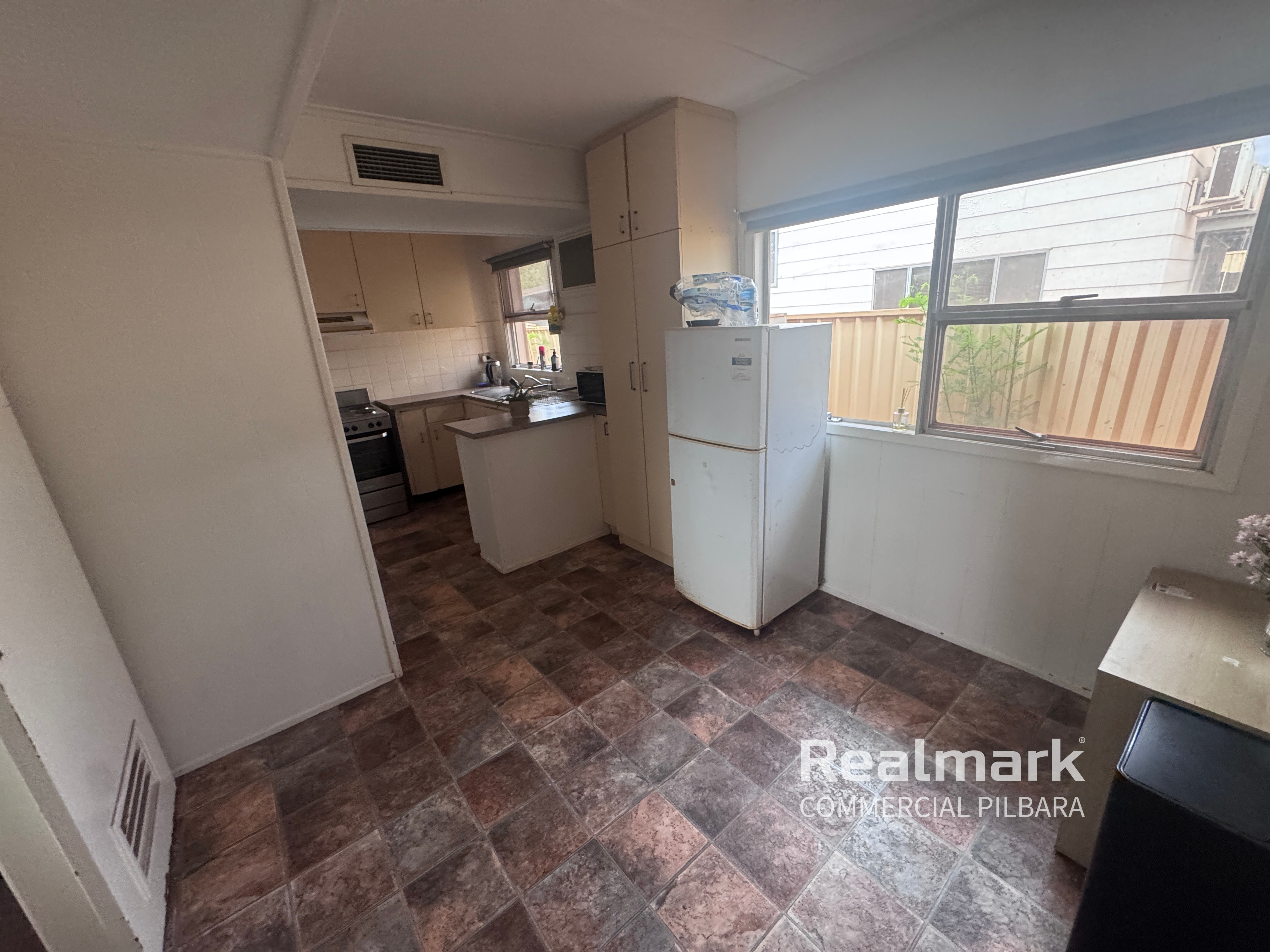 7 Windamarra Street, NEWMAN WA 6753, Newman - Thumbnail 3