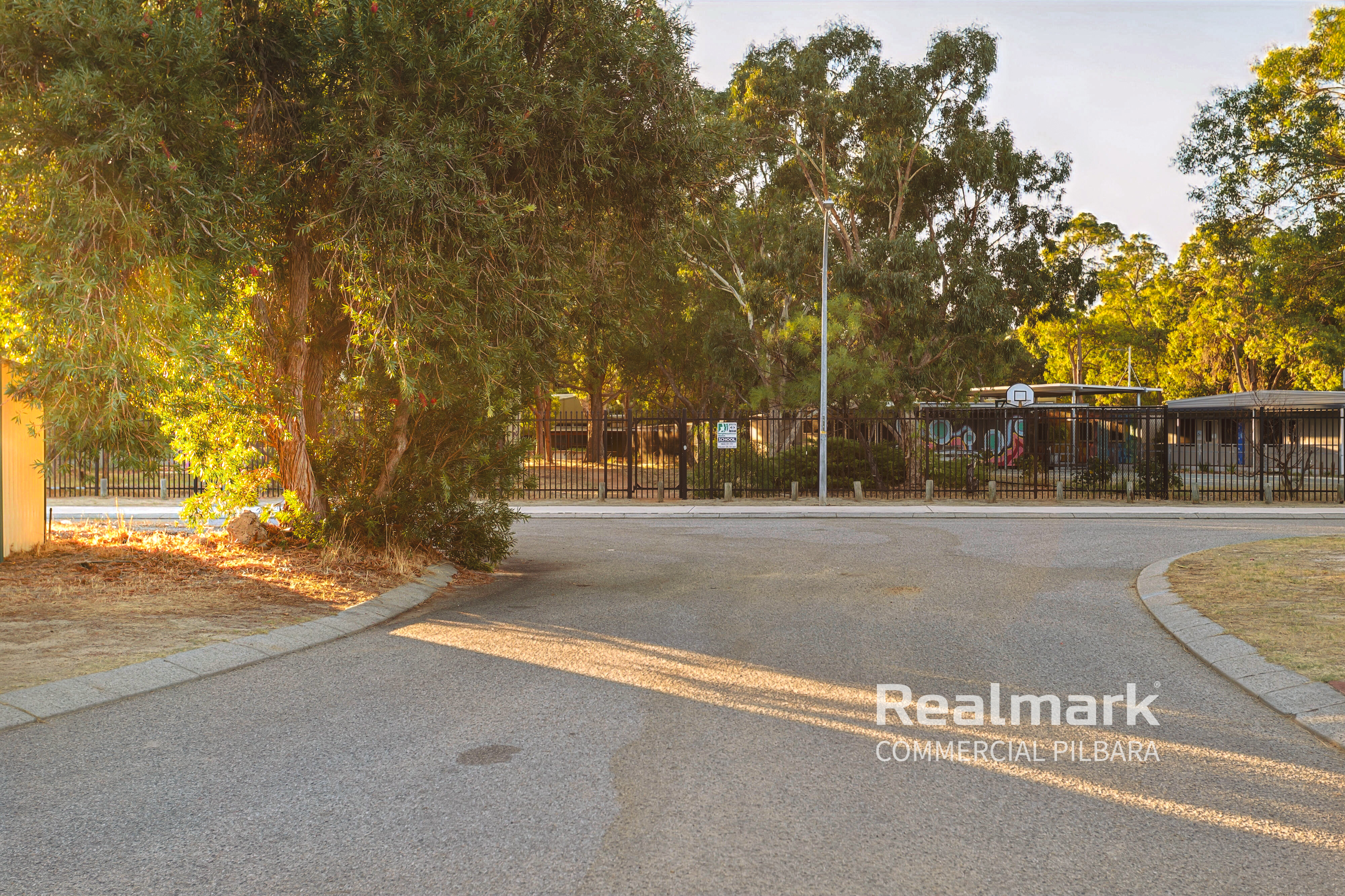 14 Petrel Close, SEVILLE GROVE WA 6112, Seville Grove - Thumbnail 5